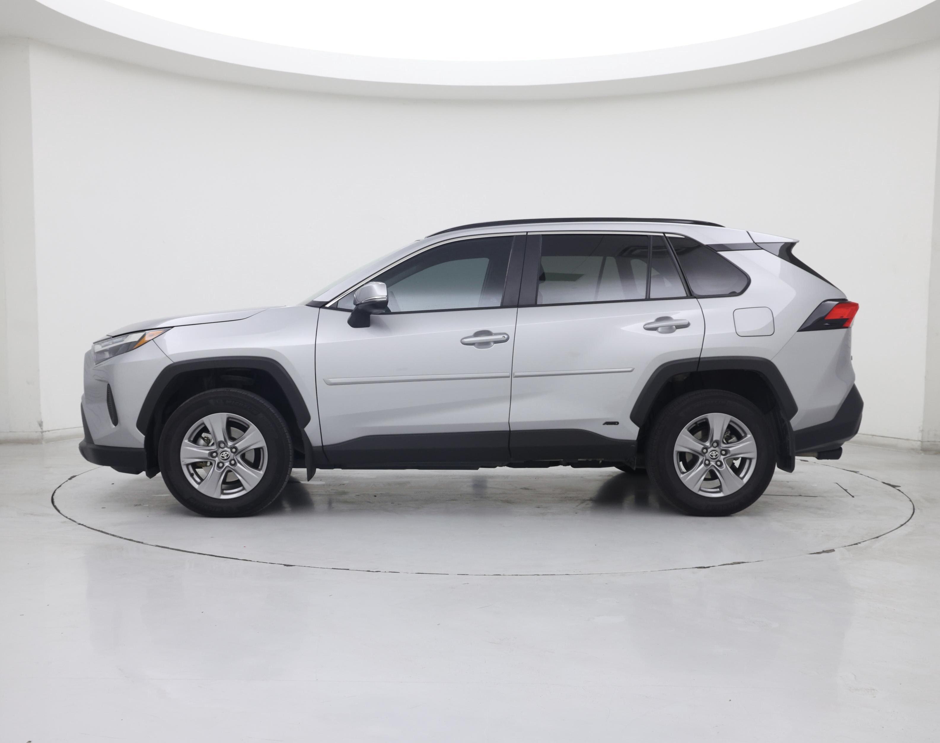 Thumbnail: 2024 Toyota RAV4 - 3