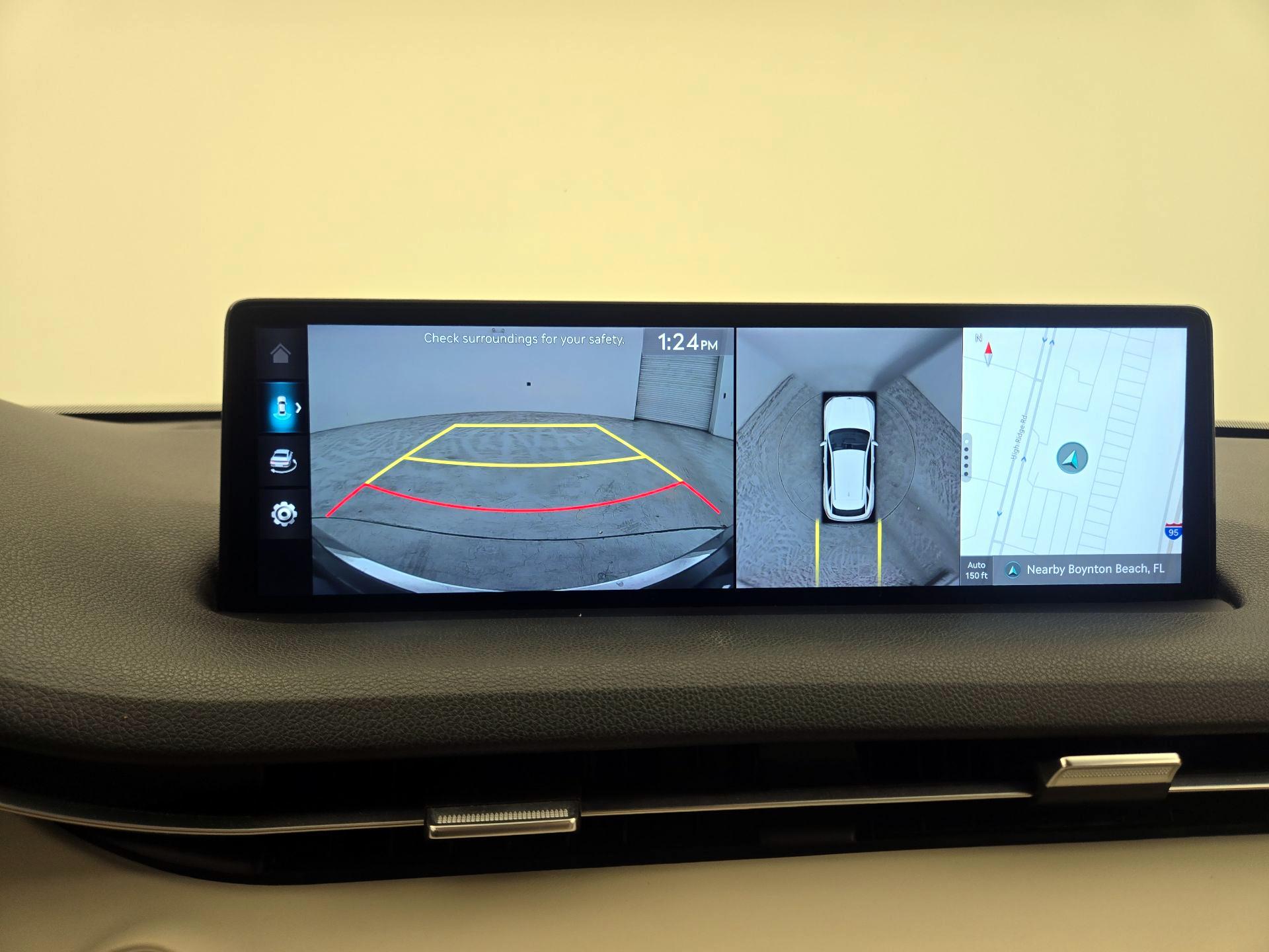 Thumbnail: 2022 Genesis GV70 - 15