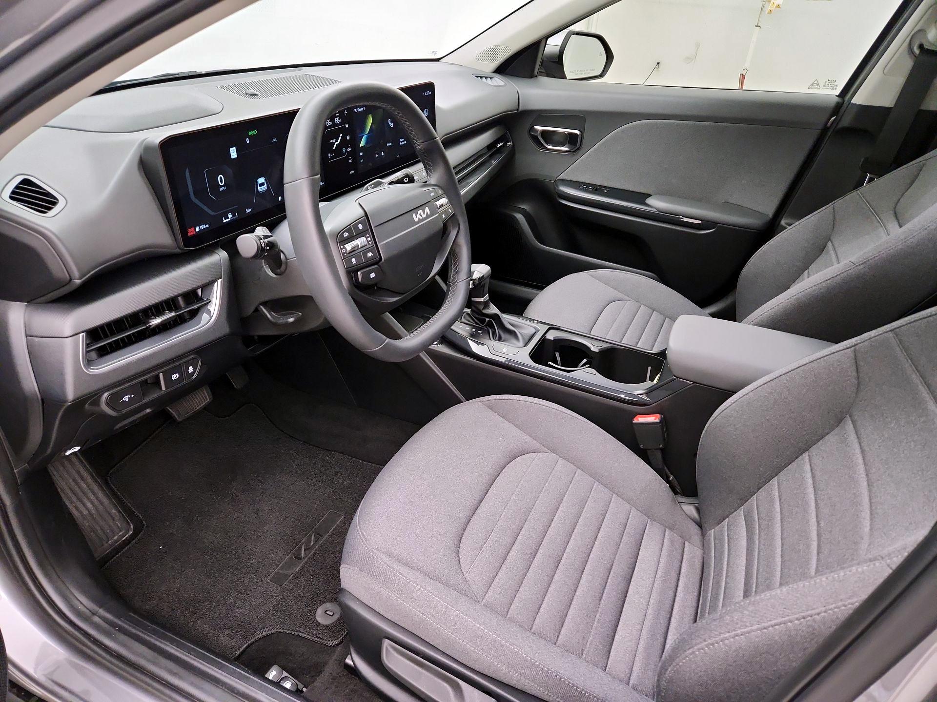 Thumbnail: 2025 Kia K4 - 11