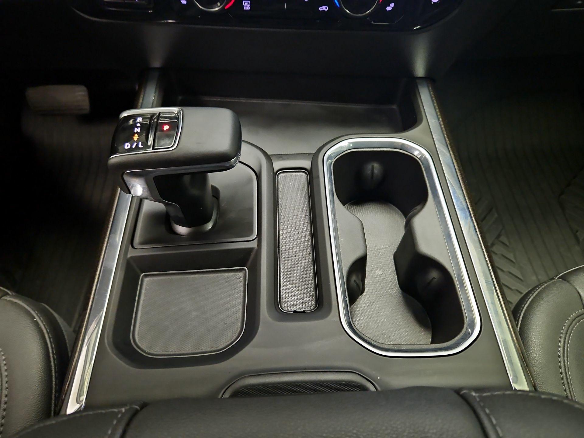 Thumbnail: 2023 Chevrolet Silverado 1500 - 17