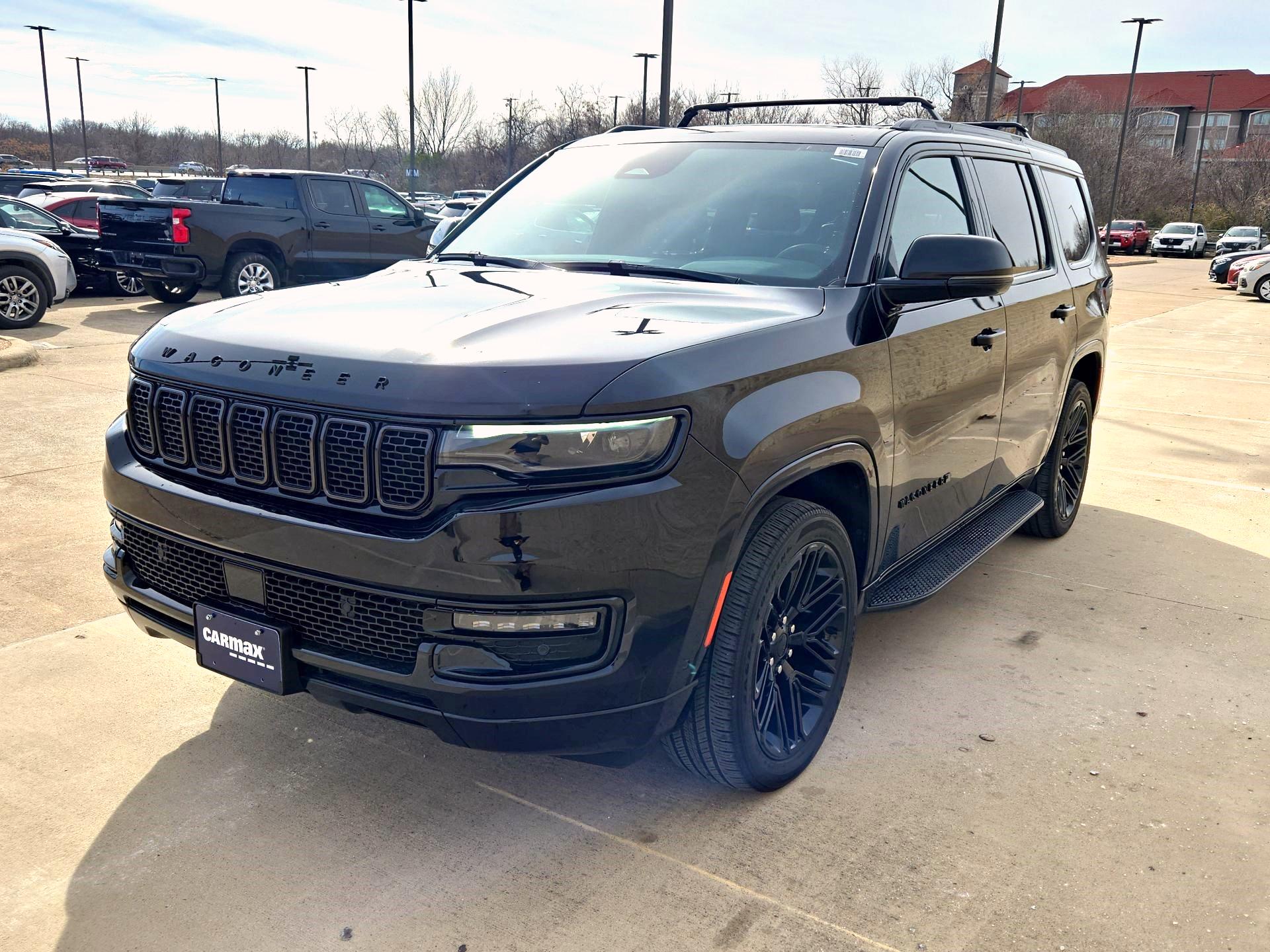 Thumbnail: 2022 Jeep Wagoneer - 3