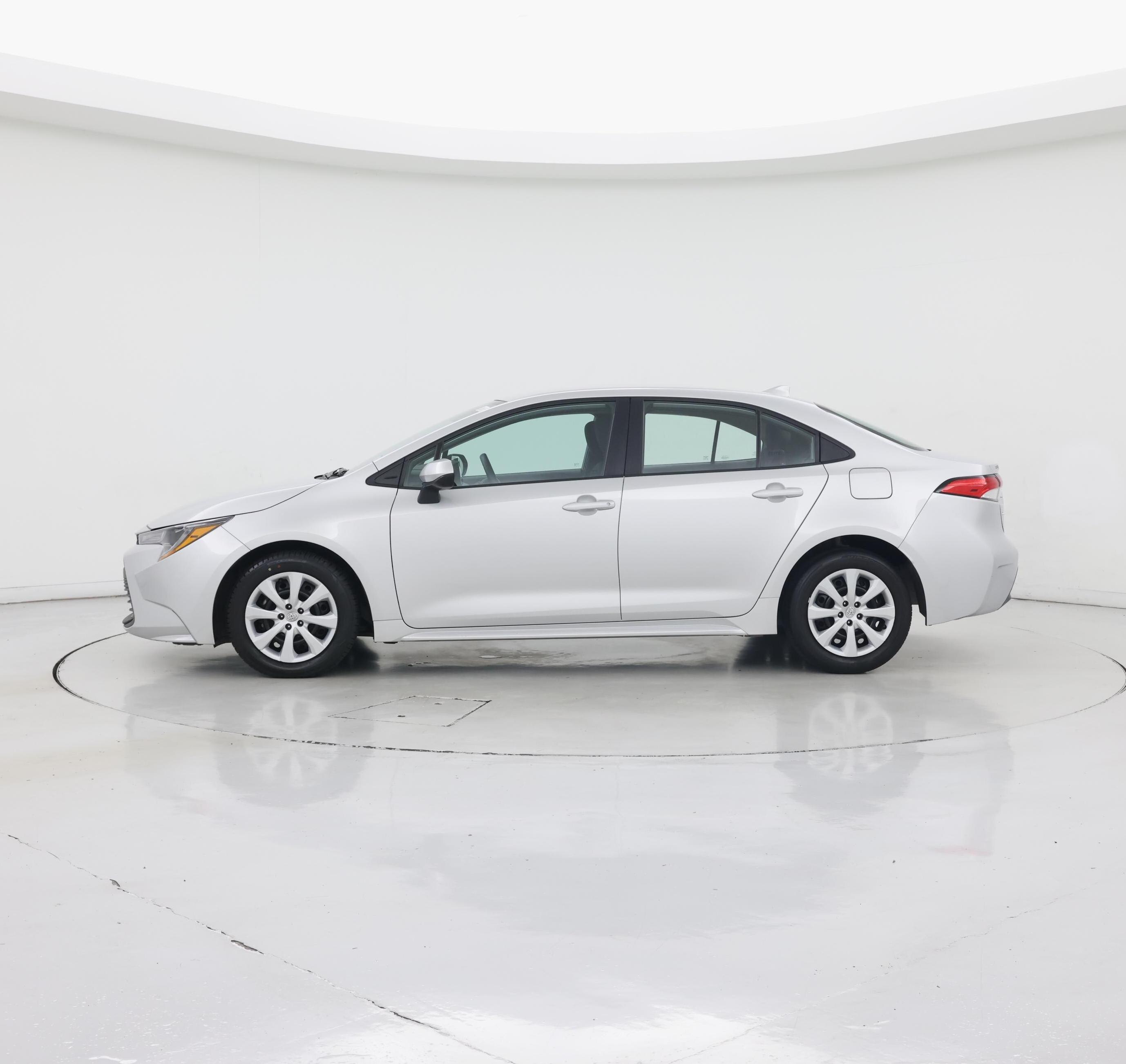 Thumbnail: 2024 Toyota Corolla - 3