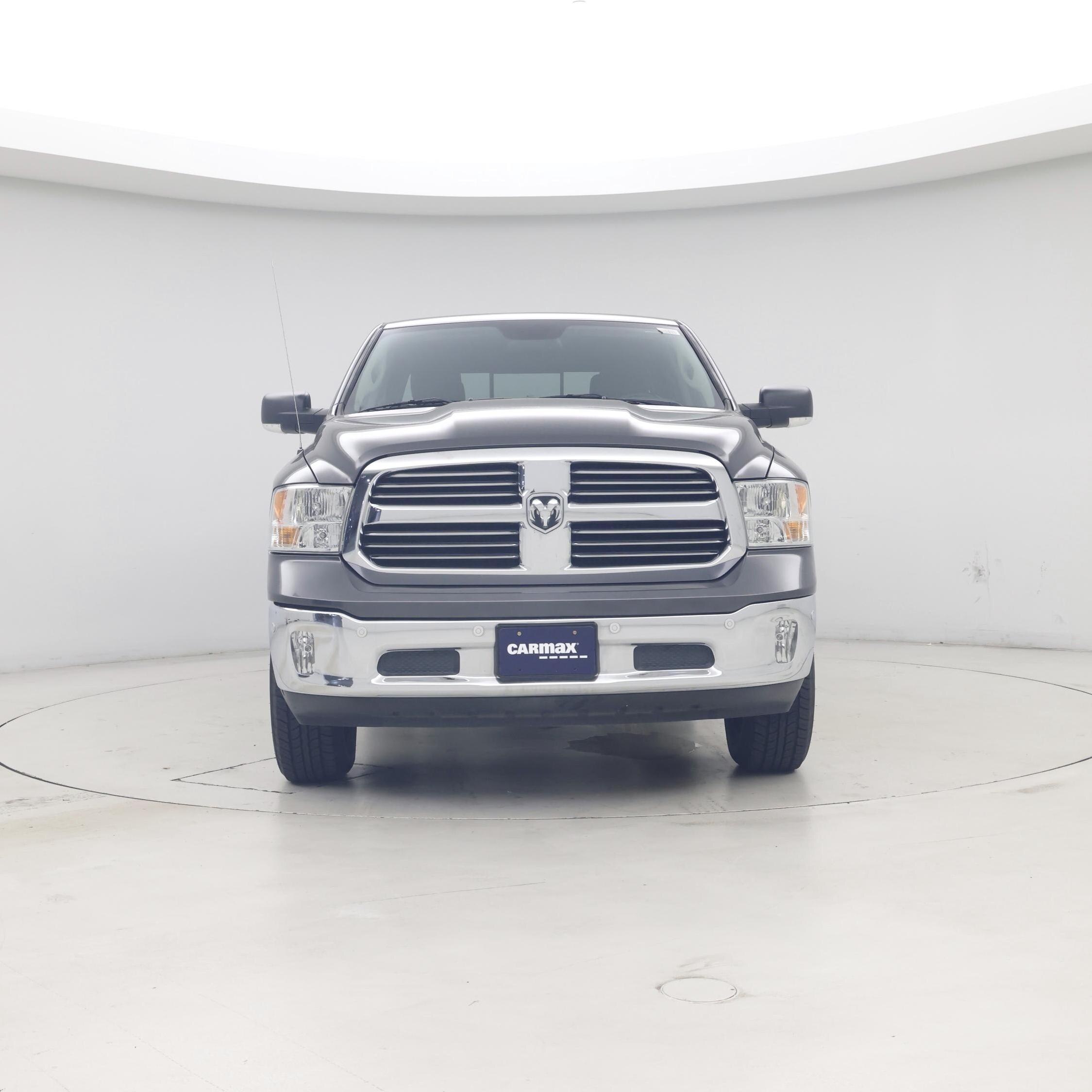 Thumbnail: 2019 RAM 1500 Classic - 5