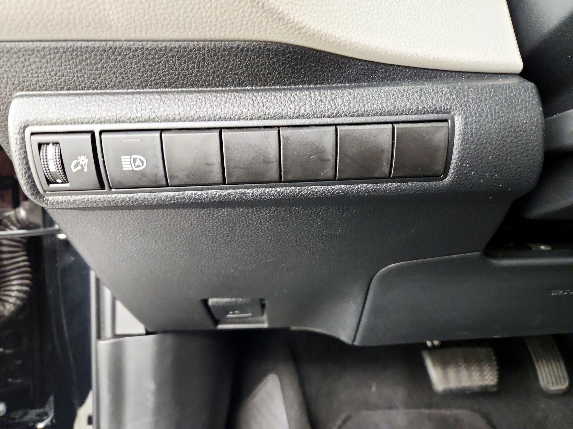 Thumbnail: 2024 Toyota Corolla - 13