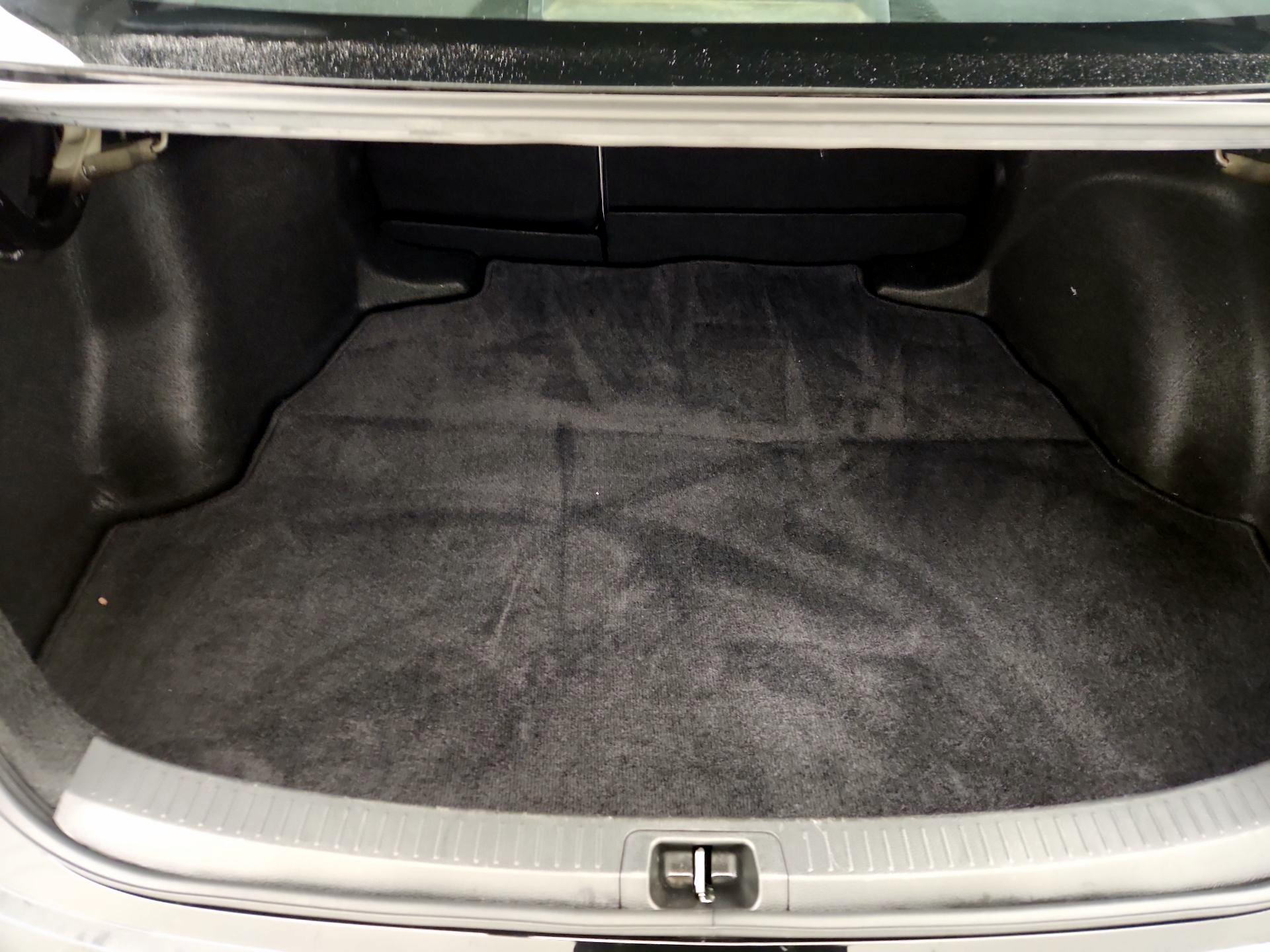 Thumbnail: 2024 Toyota Corolla - 20