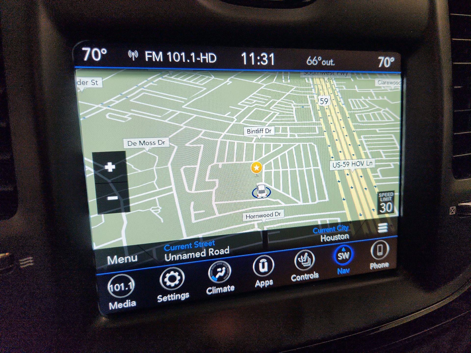 Thumbnail: 2023 Chrysler 300 - 14