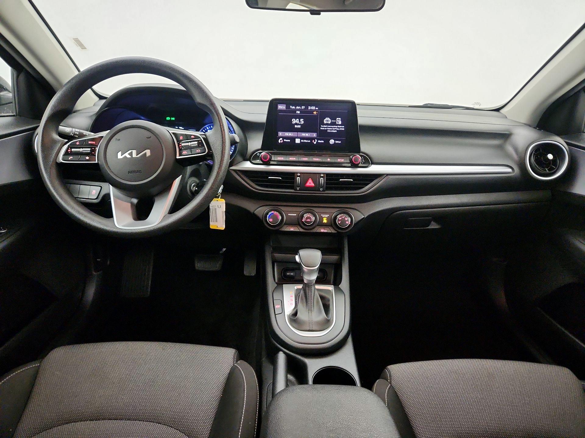 Thumbnail: 2024 Kia Forte - 9