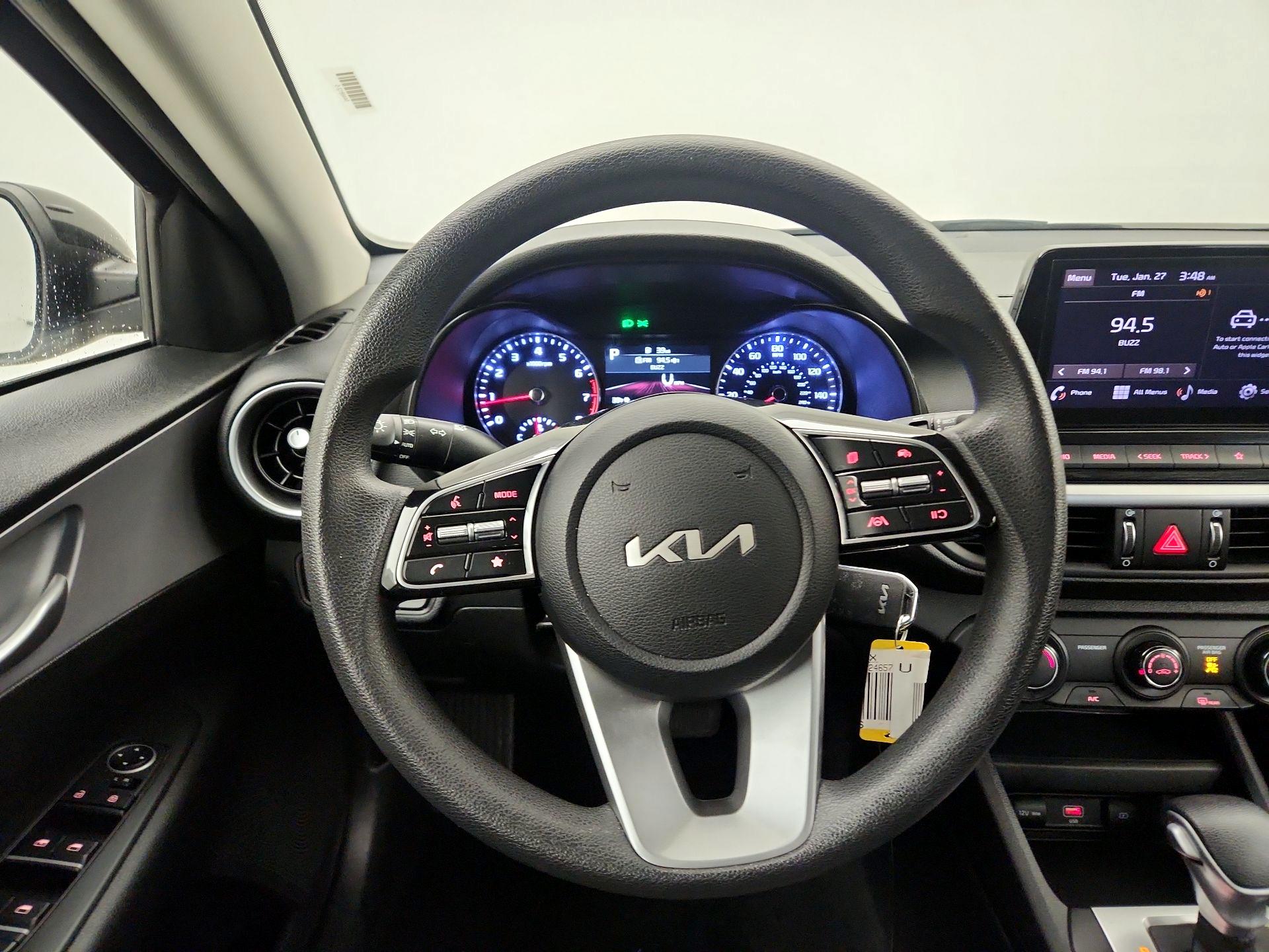 Thumbnail: 2024 Kia Forte - 10