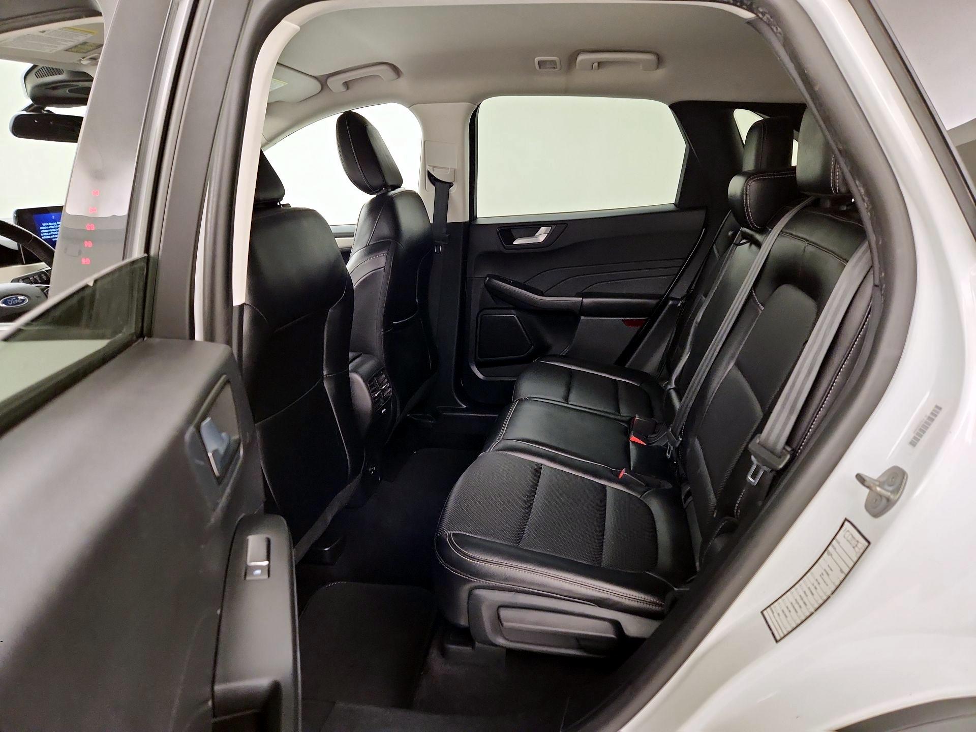 Thumbnail: 2022 Ford Escape - 19