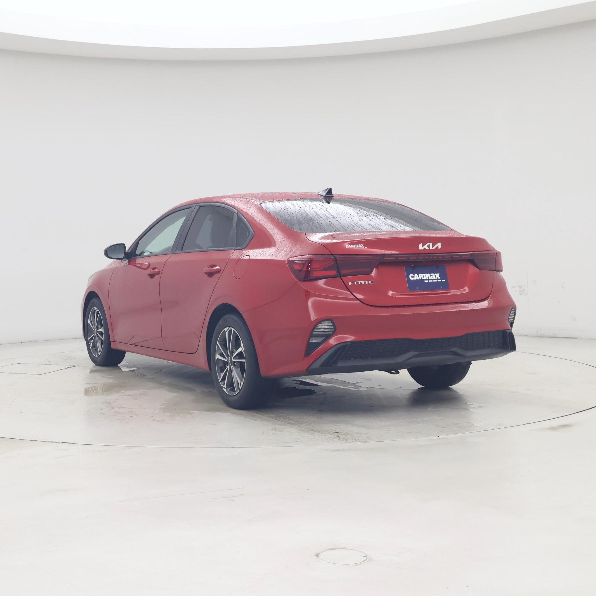 Thumbnail: 2022 Kia Forte - 2