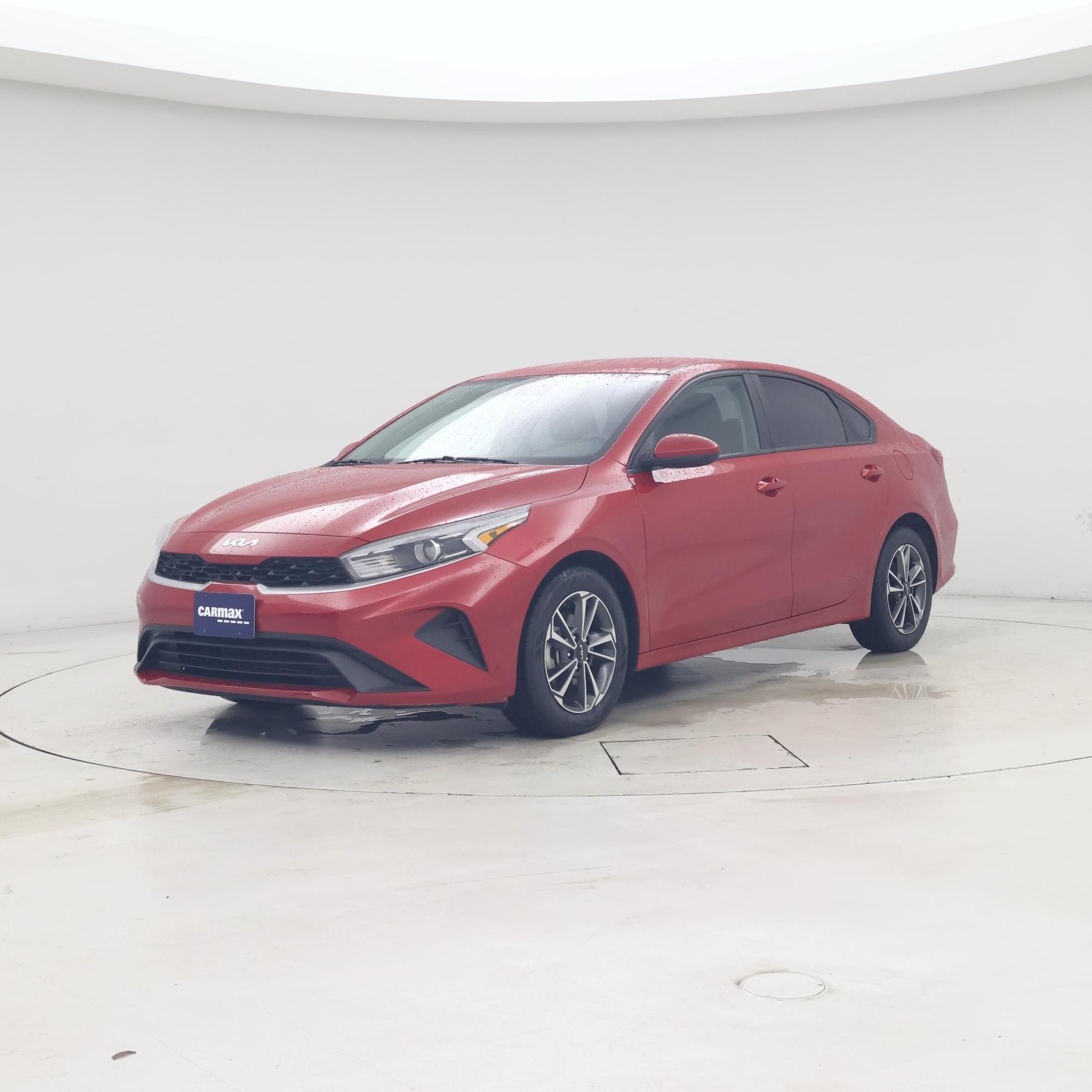 Thumbnail: 2022 Kia Forte - 4