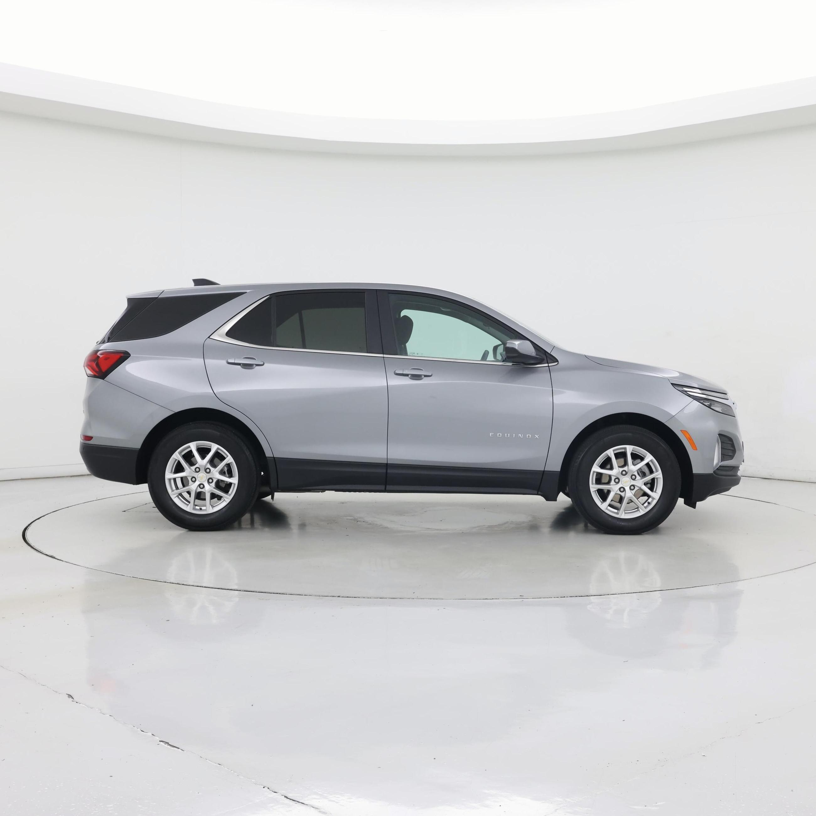 Thumbnail: 2023 Chevrolet Equinox - 7