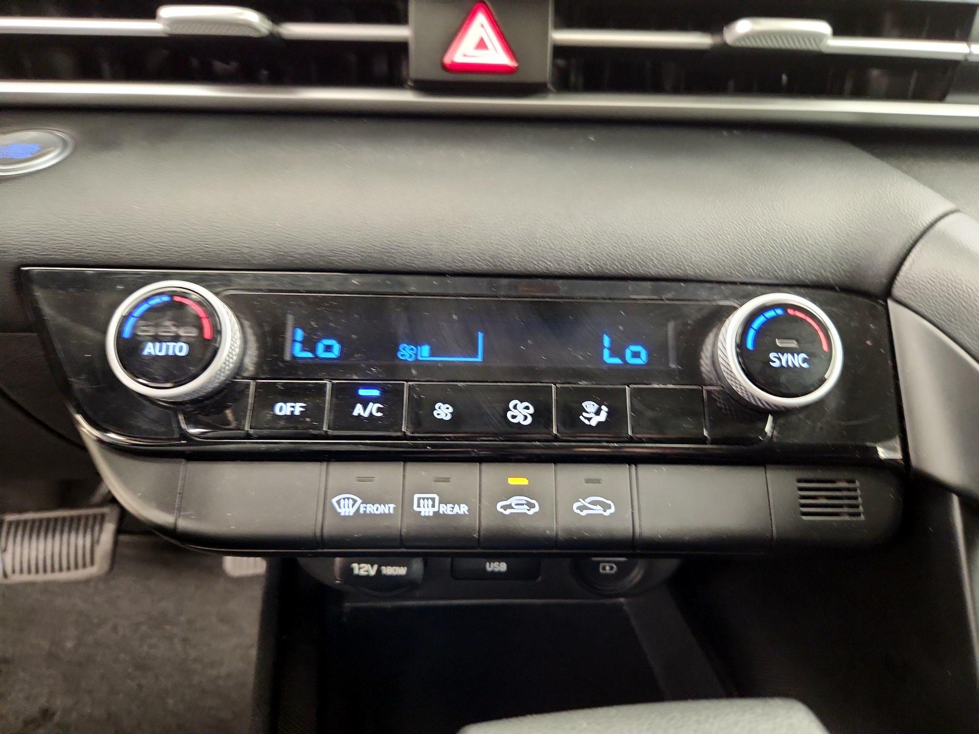 Thumbnail: 2023 Hyundai Elantra - 16