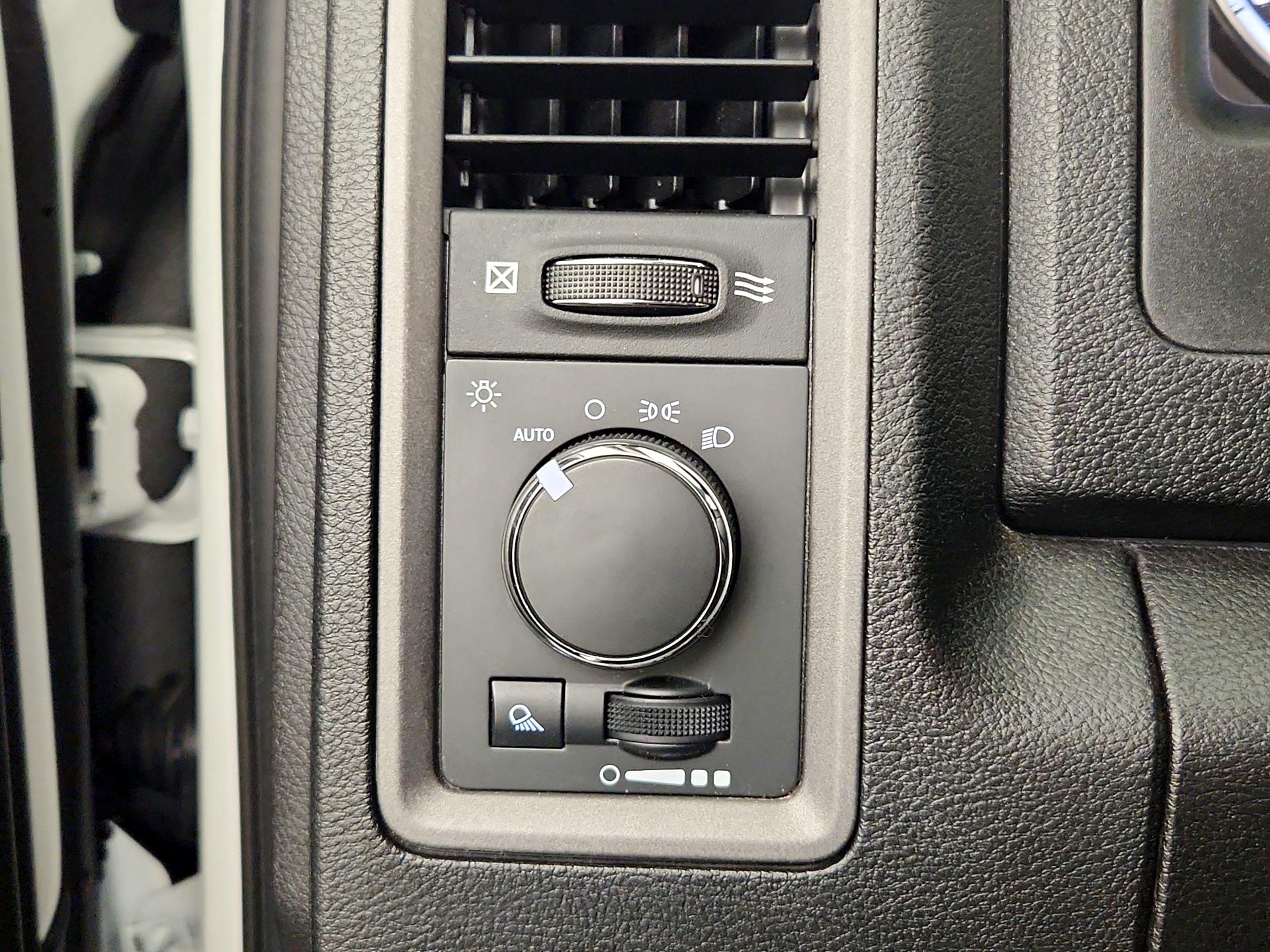 Thumbnail: 2023 RAM 1500 Classic - 13