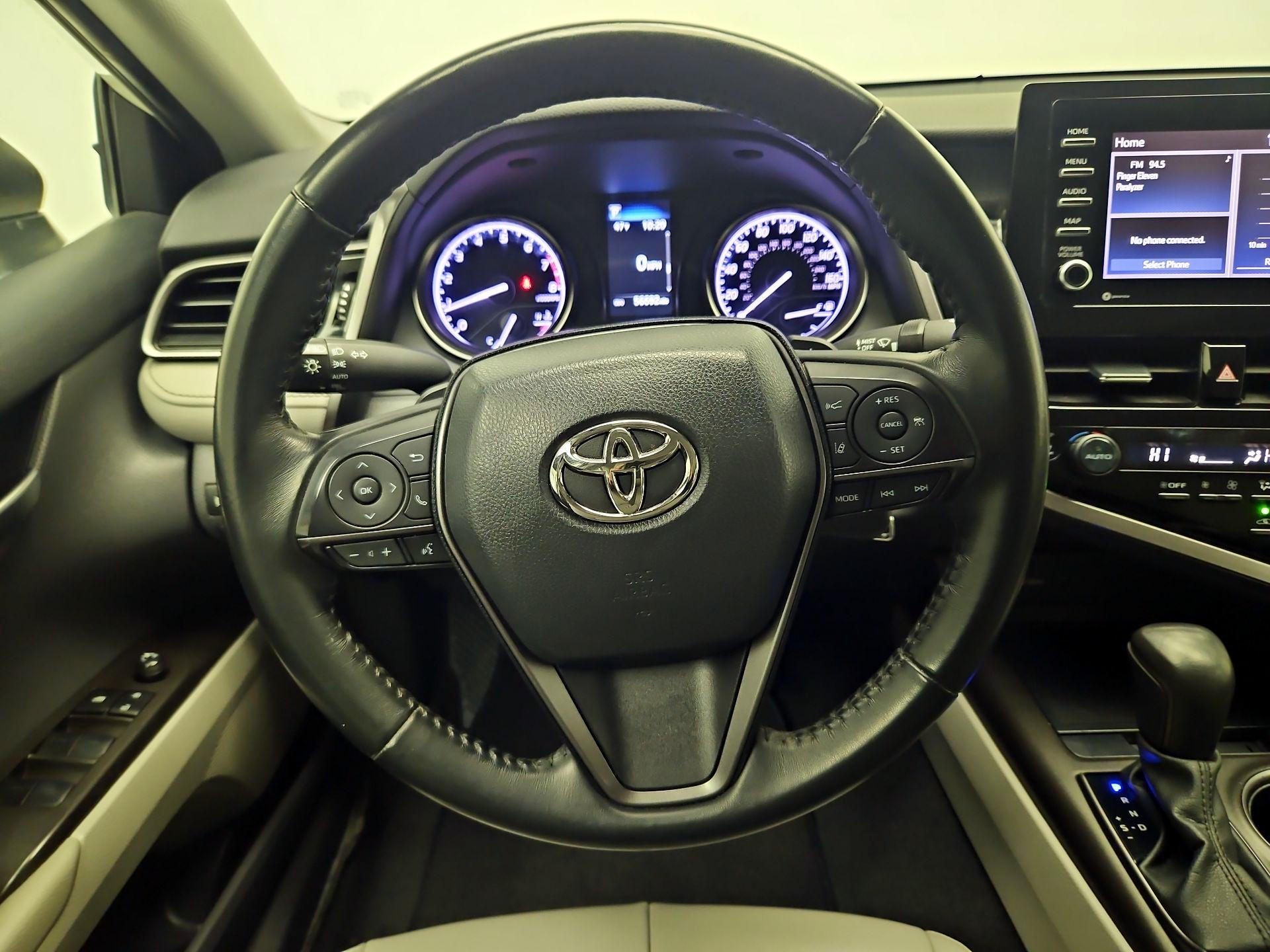 Thumbnail: 2023 Toyota Camry - 10