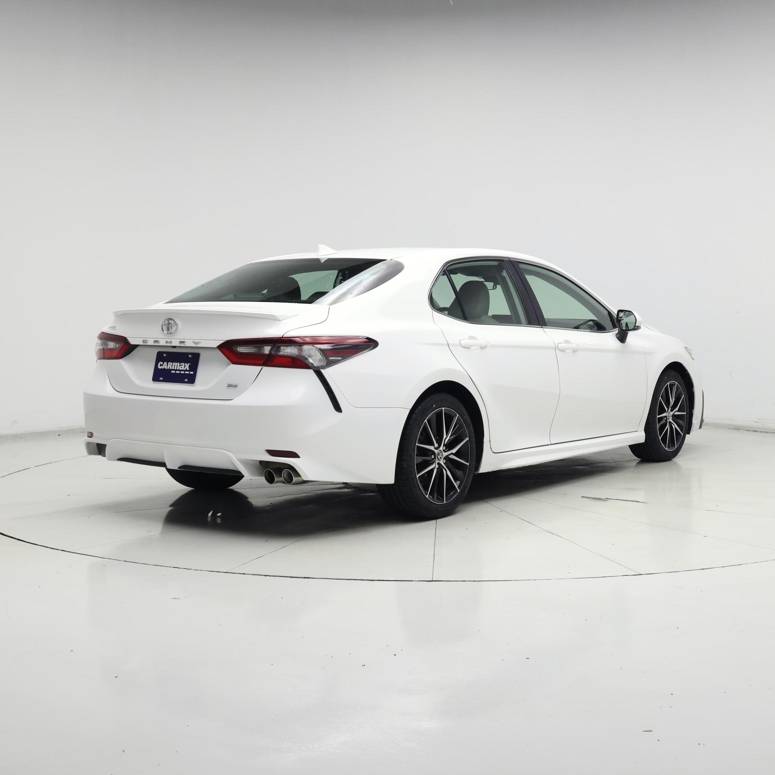 Thumbnail: 2023 Toyota Camry - 8