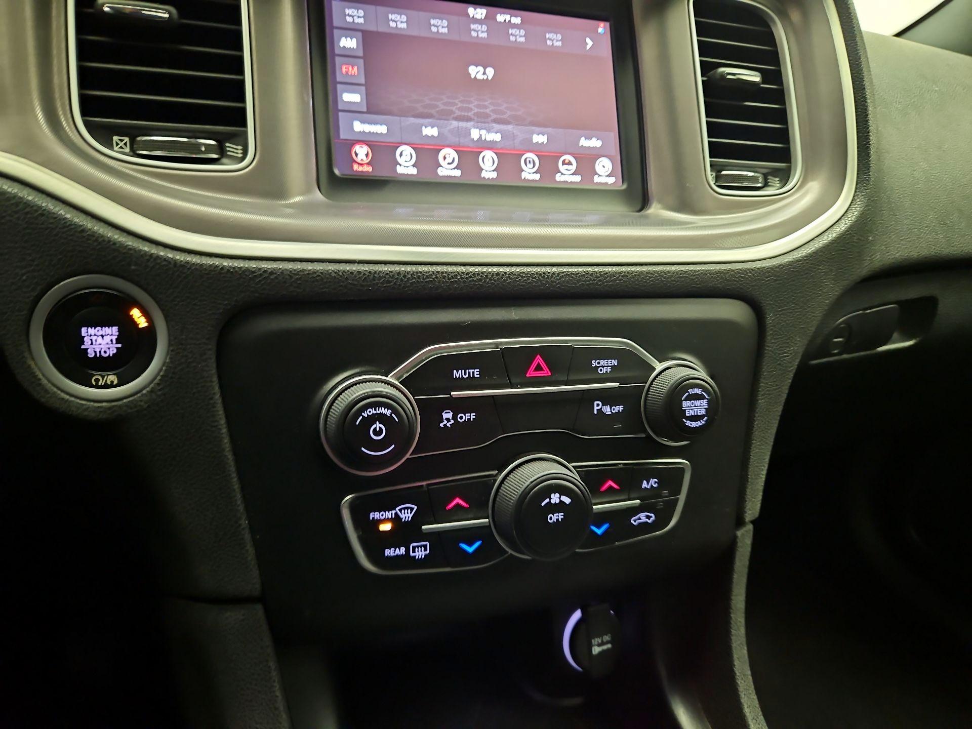 Thumbnail: 2022 Dodge Charger - 15