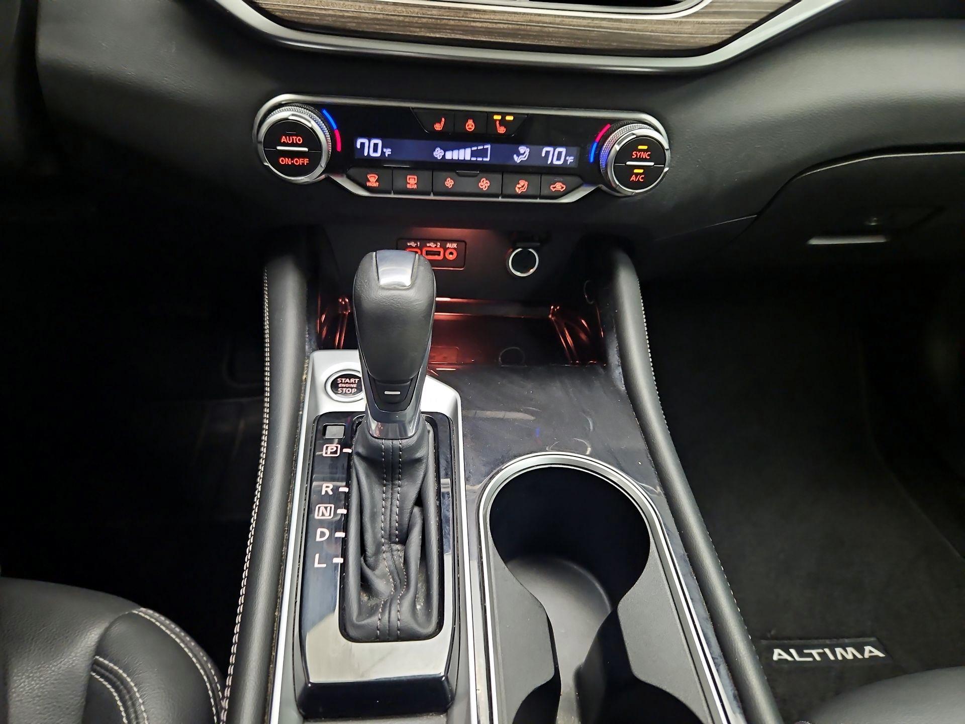 Thumbnail: 2020 Nissan Altima - 16