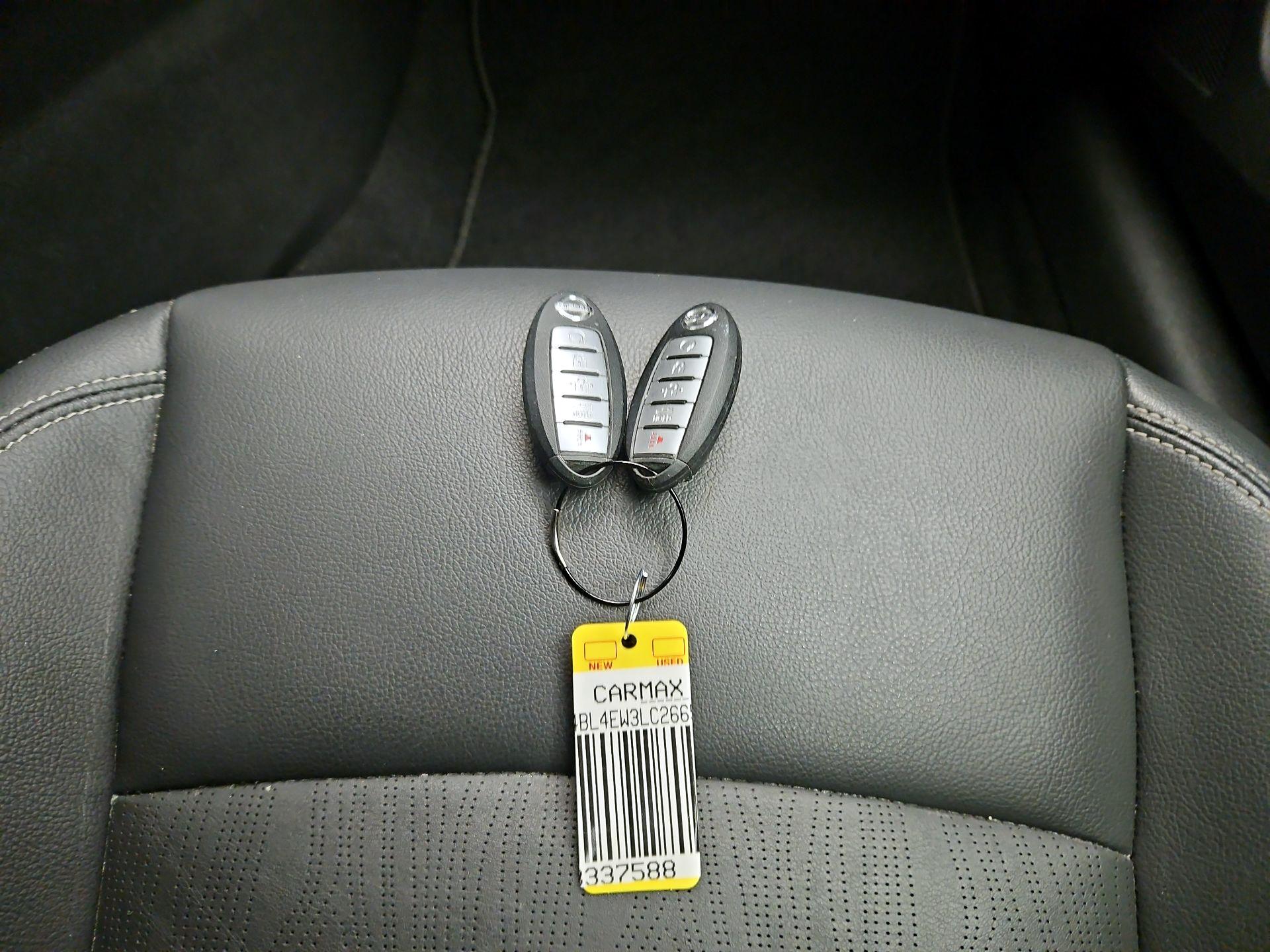 Thumbnail: 2020 Nissan Altima - 20