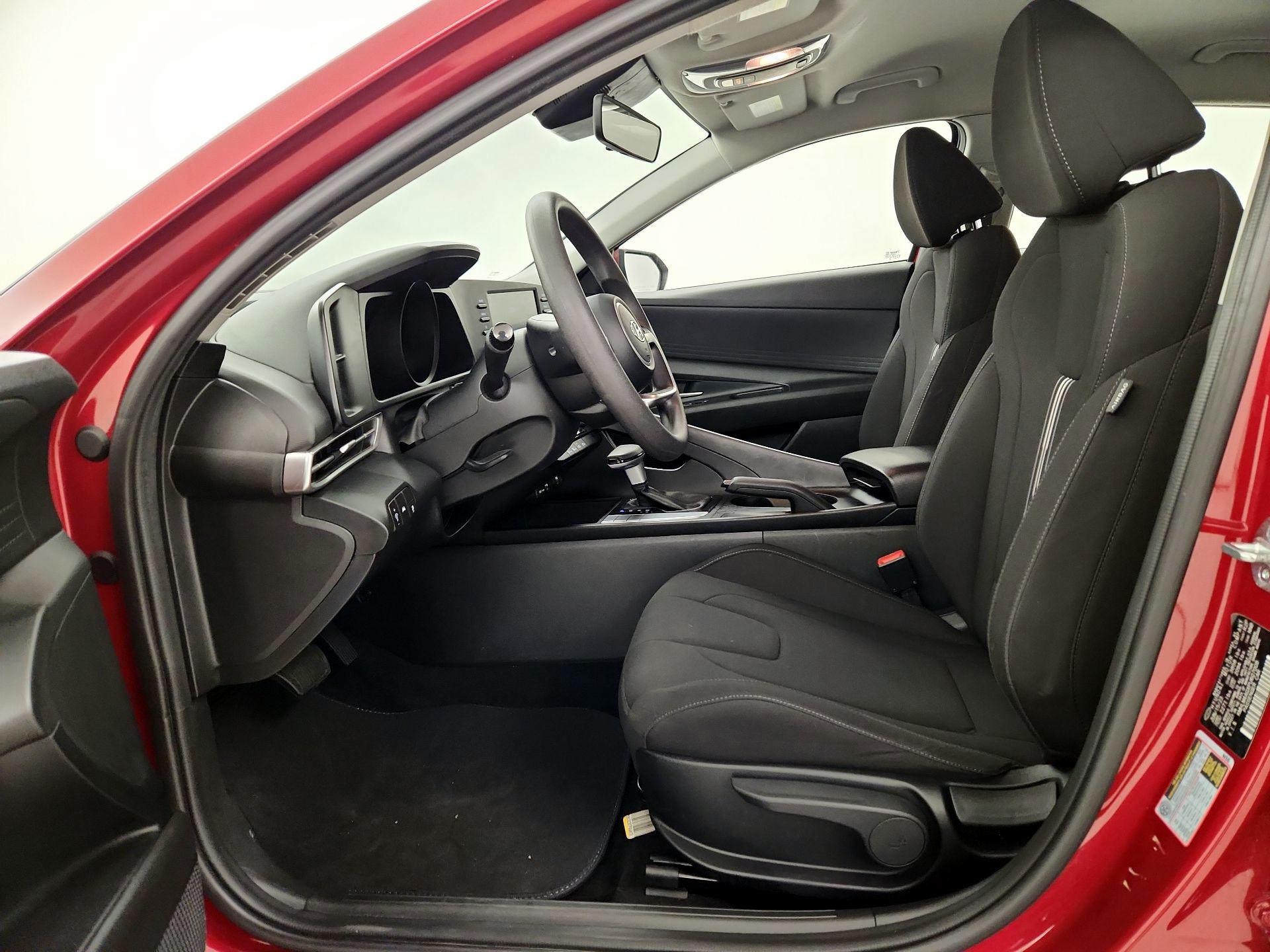 Thumbnail: 2023 Hyundai Elantra - 11