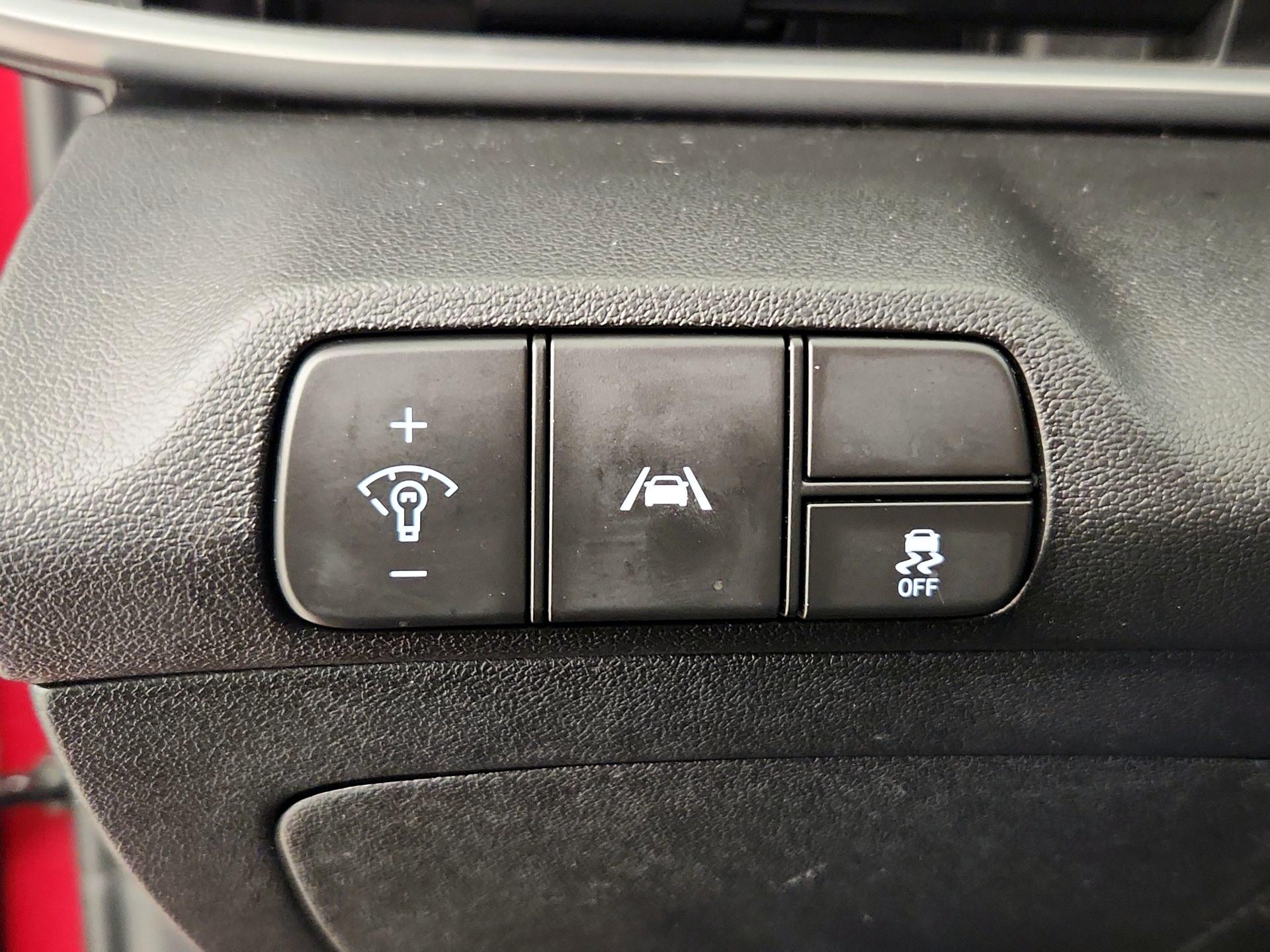 Thumbnail: 2023 Hyundai Elantra - 13