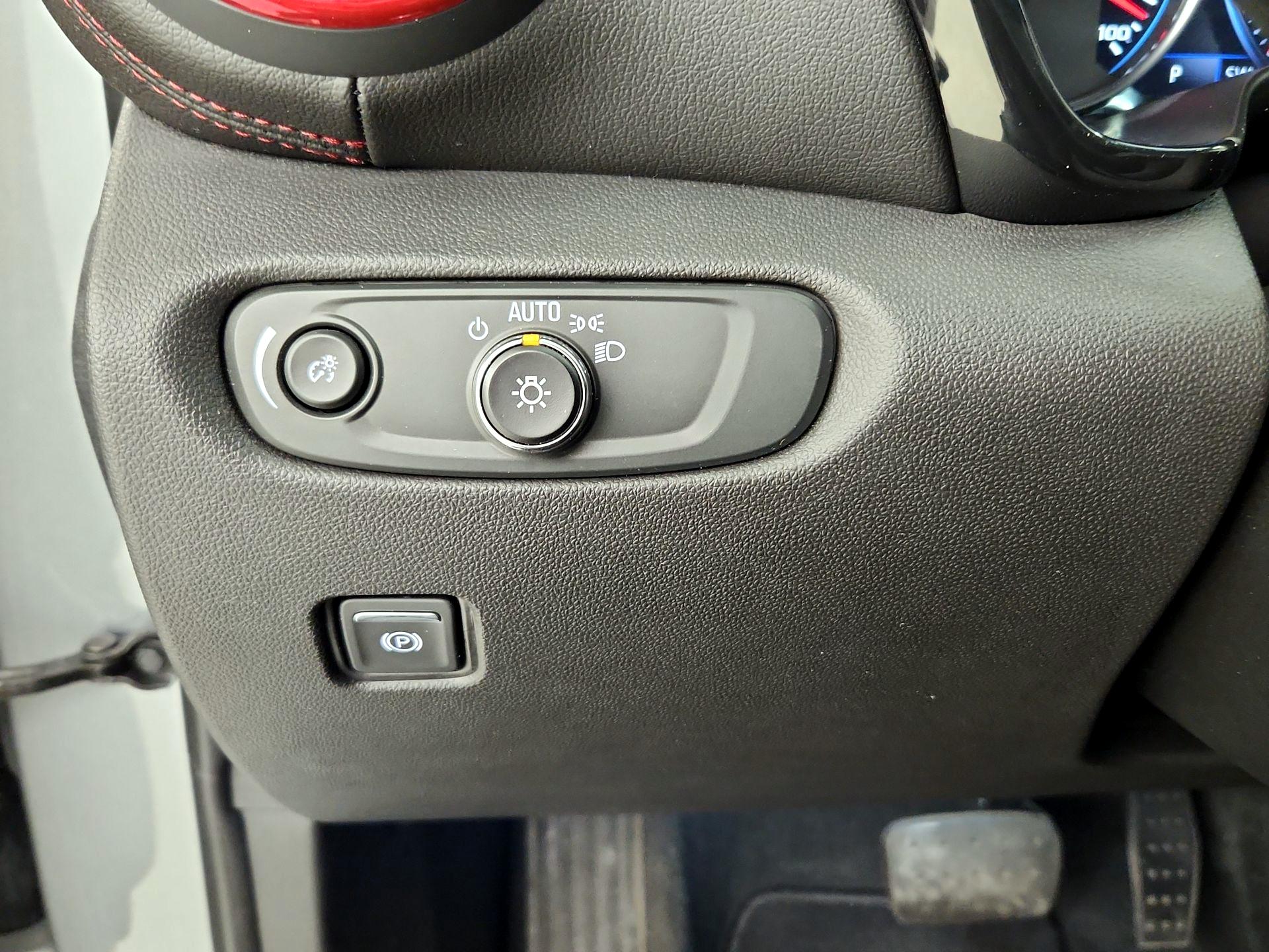 Thumbnail: 2023 Chevrolet Blazer - 13