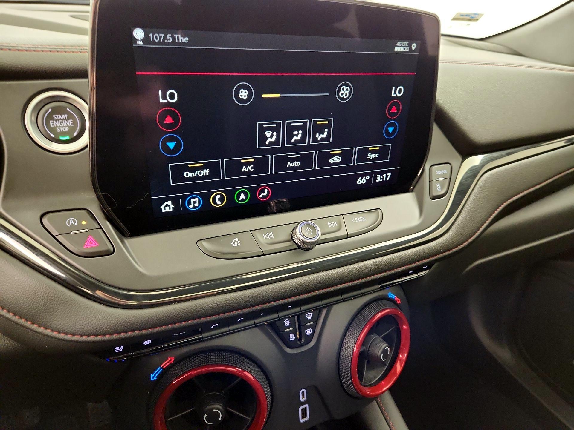 Thumbnail: 2023 Chevrolet Blazer - 16