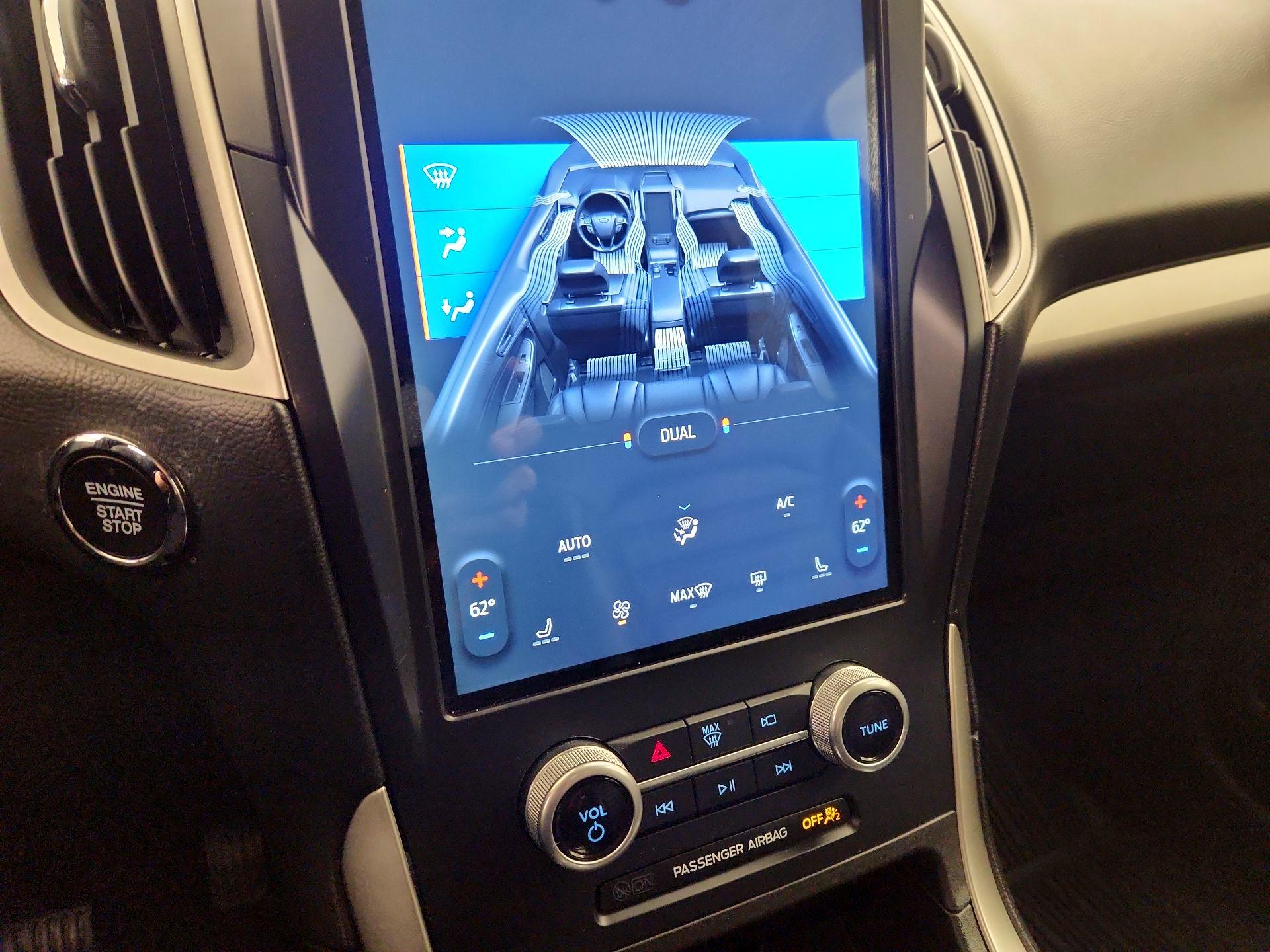 Thumbnail: 2023 Ford Edge - 16