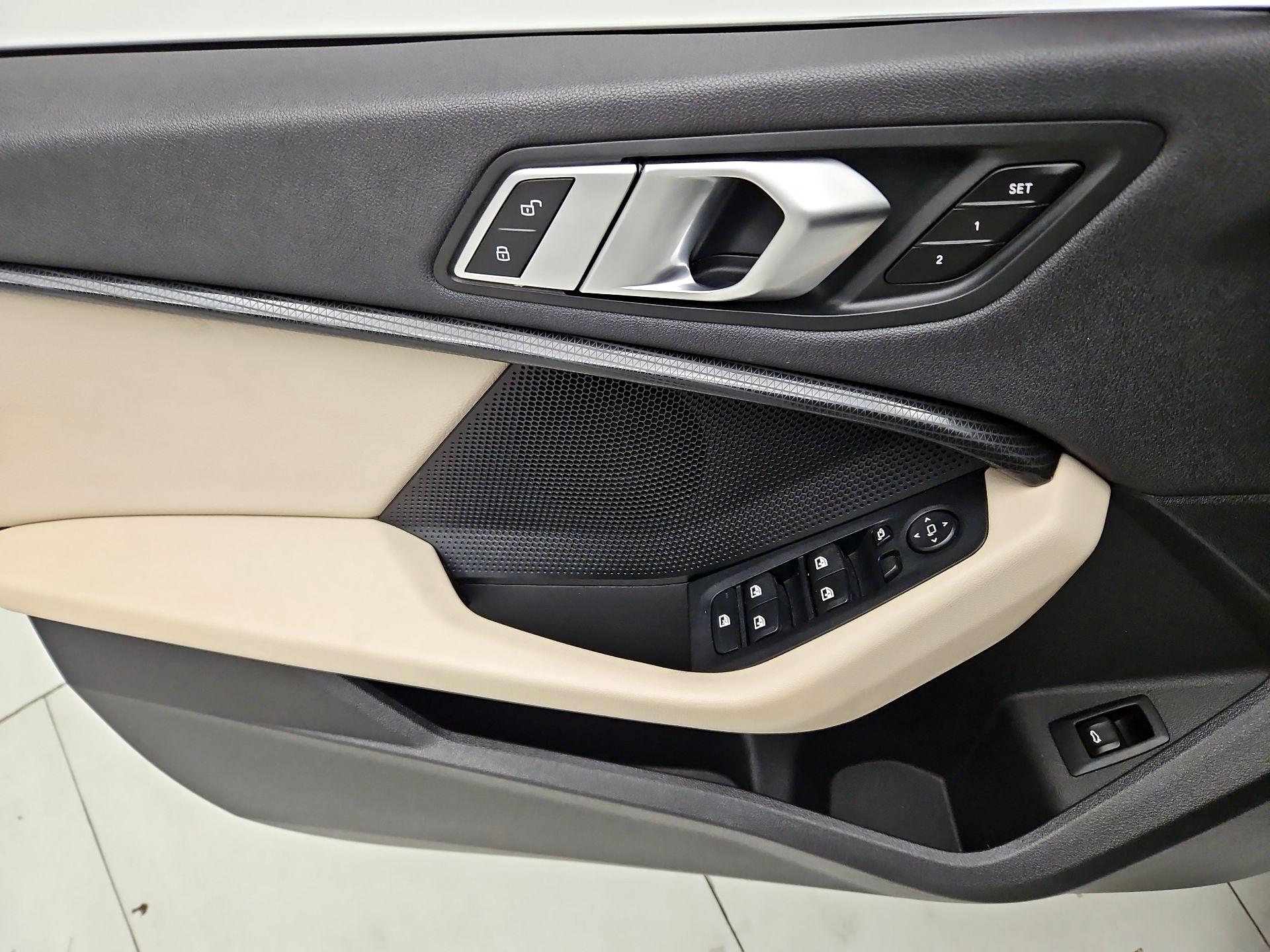 Thumbnail: 2021 BMW 2 Series - 12