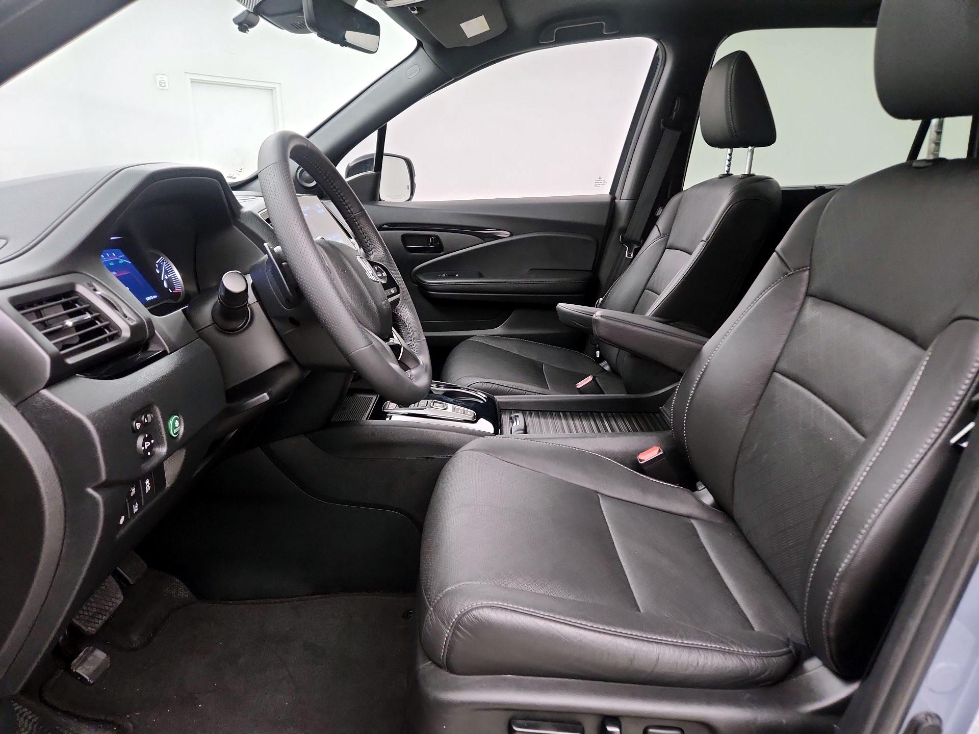 Thumbnail: 2023 Honda Passport - 11