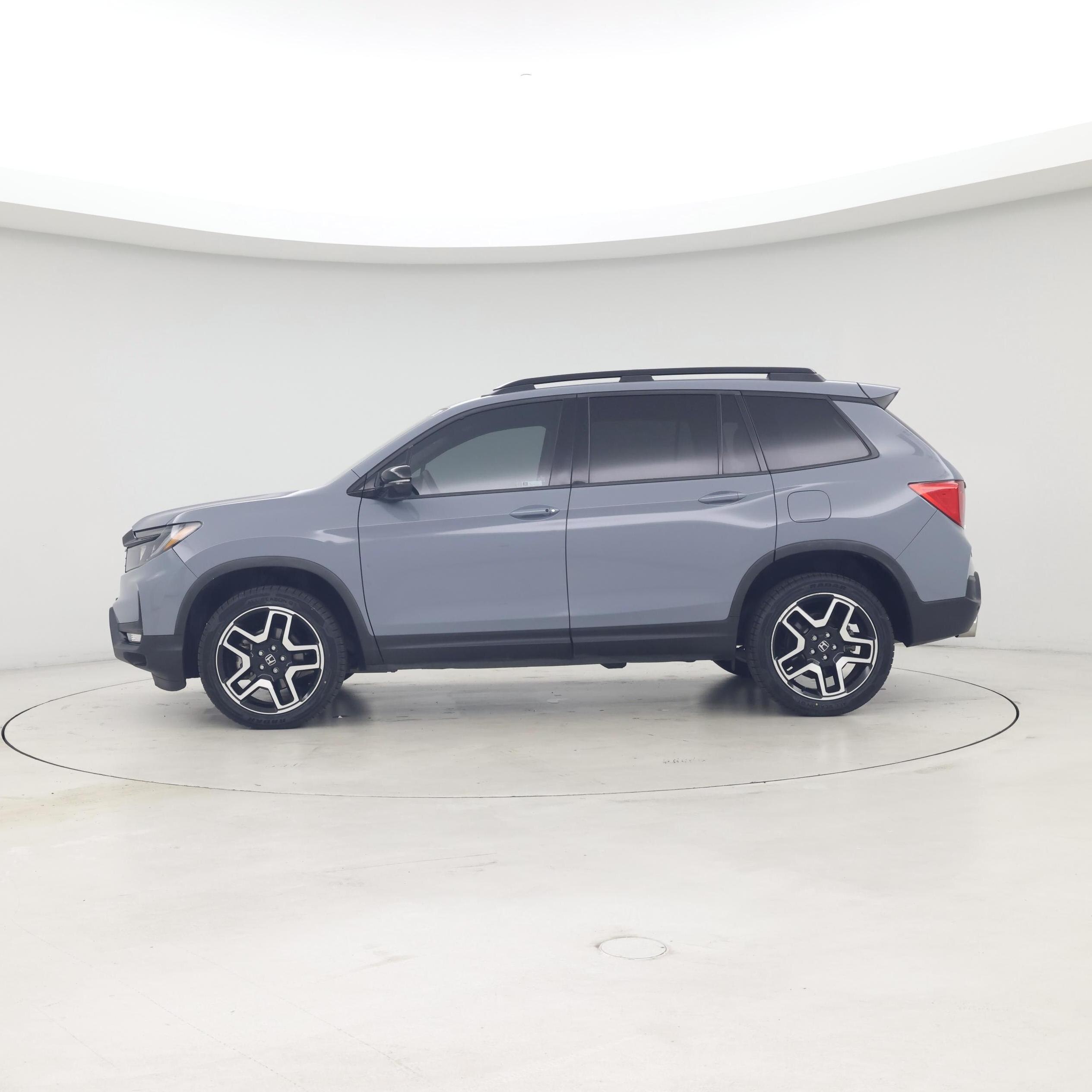 Thumbnail: 2023 Honda Passport - 3