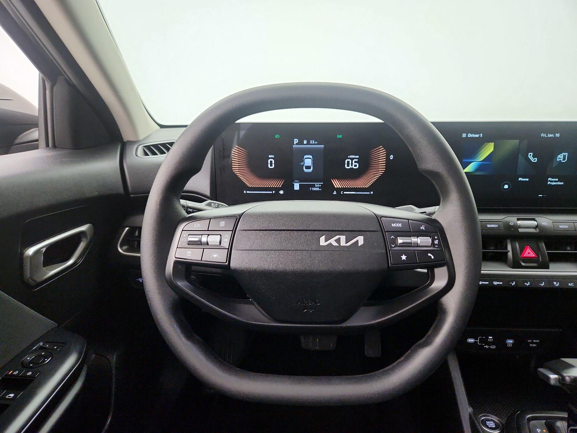 Thumbnail: 2025 Kia K4 - 10