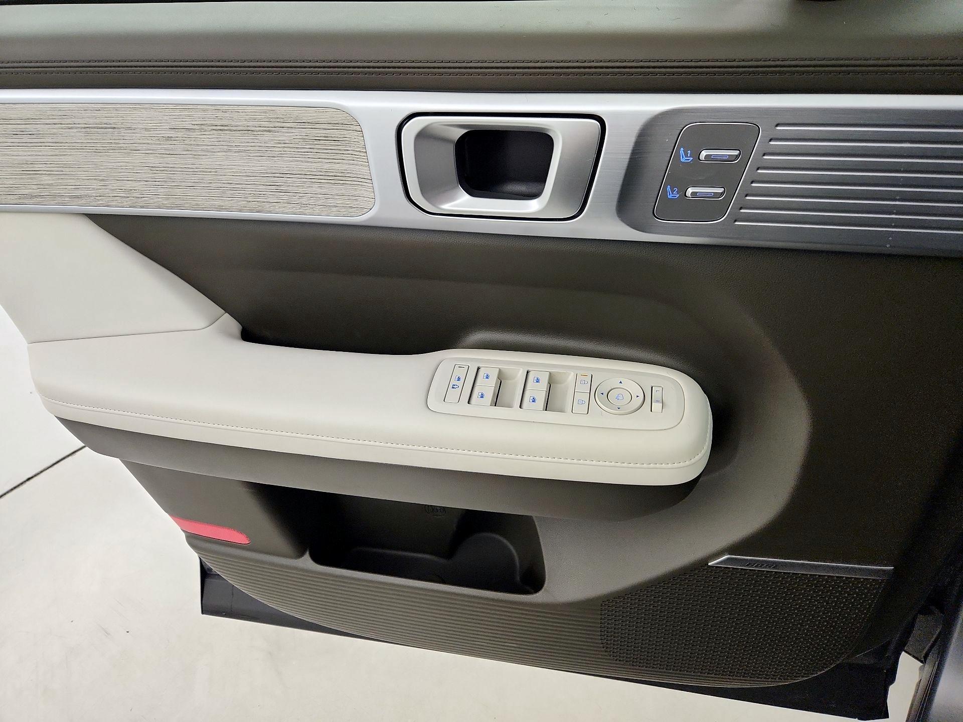 Thumbnail: 2024 Hyundai Santa Fe - 12