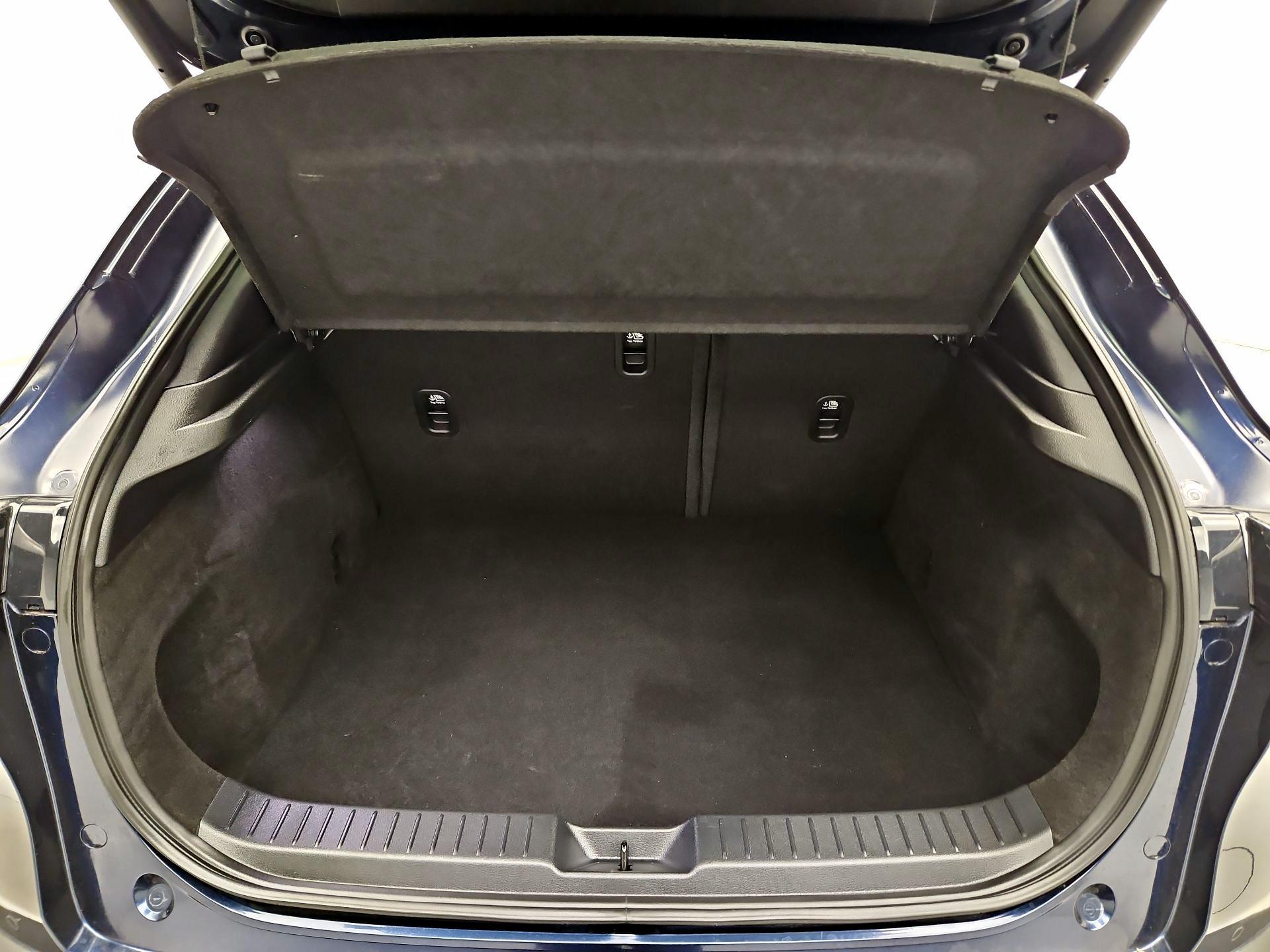 Thumbnail: 2023 Mazda CX-30 - 18