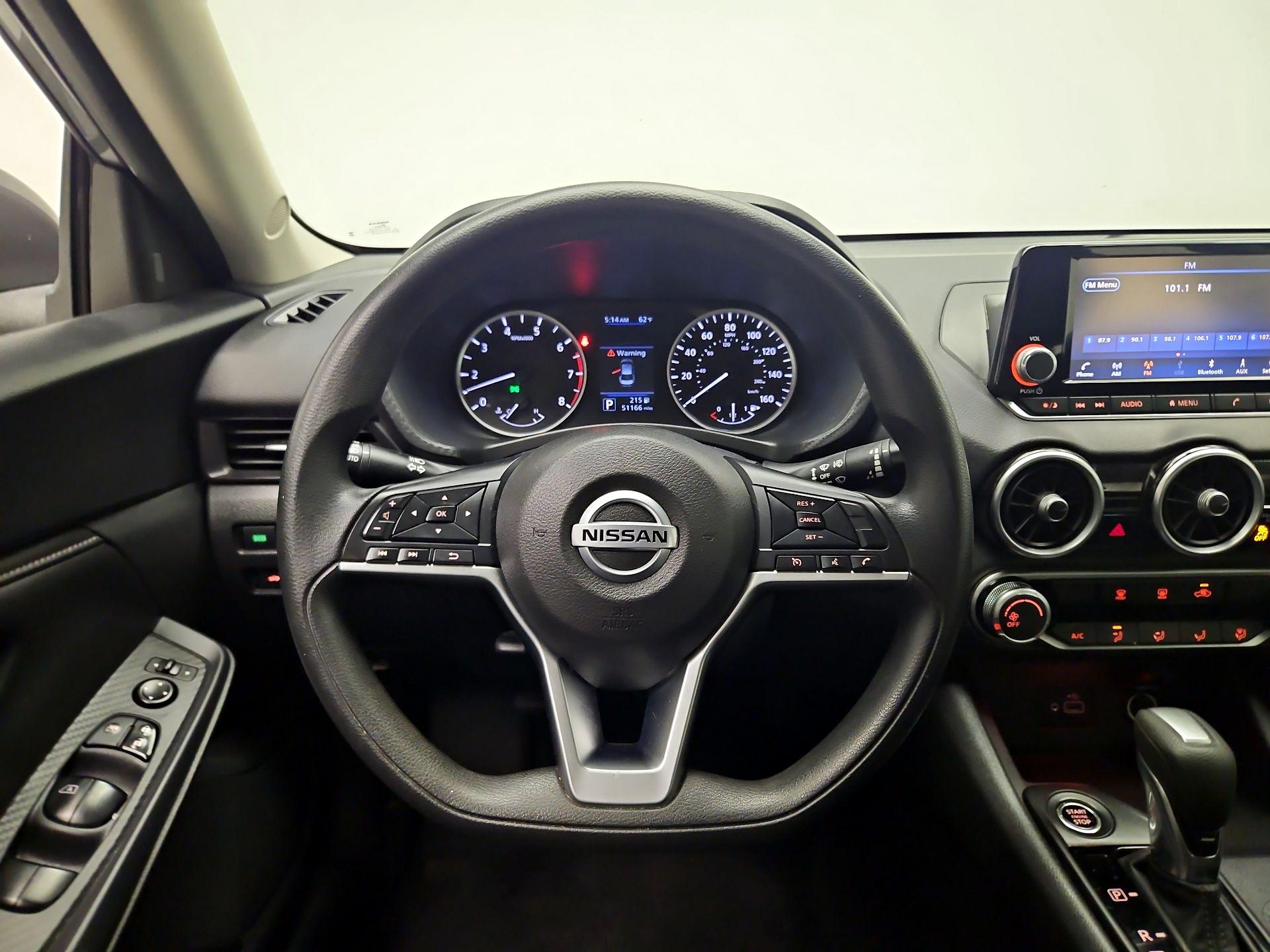 Thumbnail: 2023 Nissan Sentra - 10