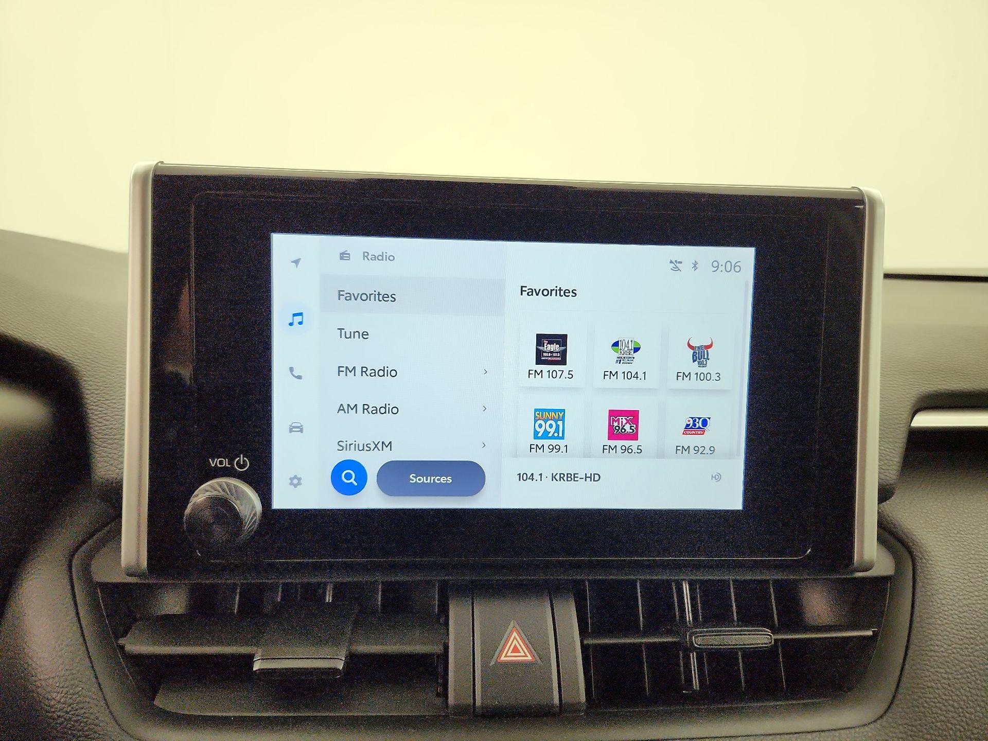 Thumbnail: 2024 Toyota RAV4 - 15