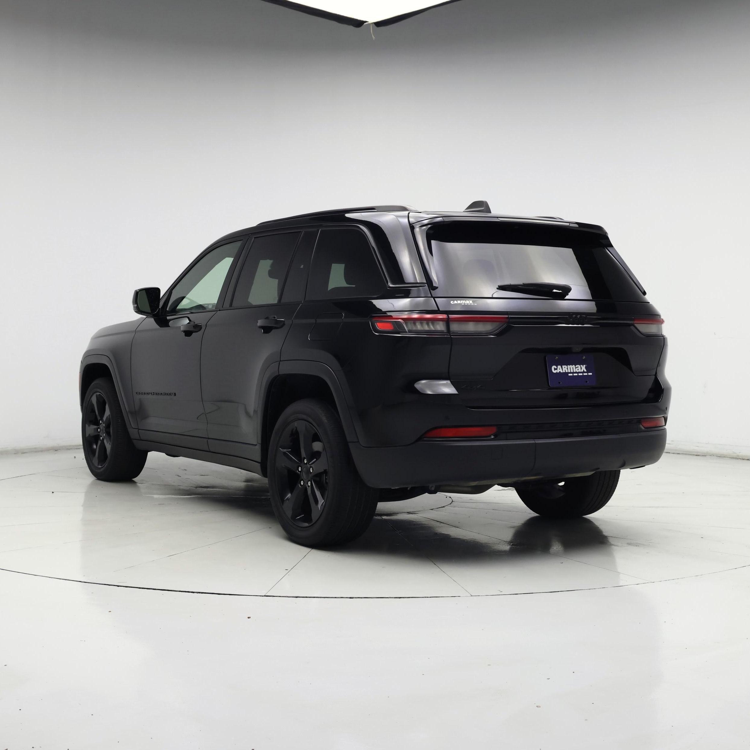 Thumbnail: 2023 Jeep Grand Cherokee - 2