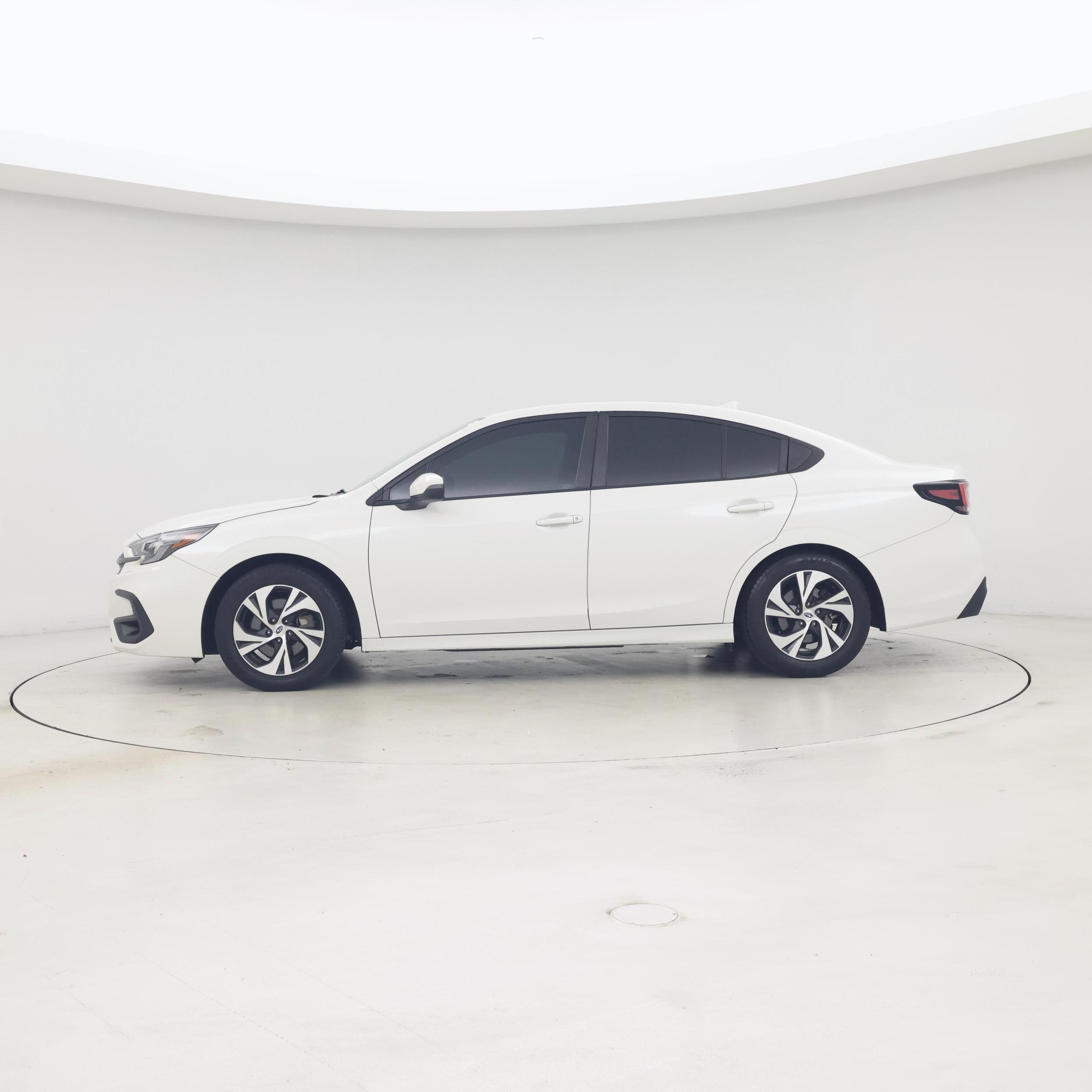 Thumbnail: 2023 Subaru Legacy - 3