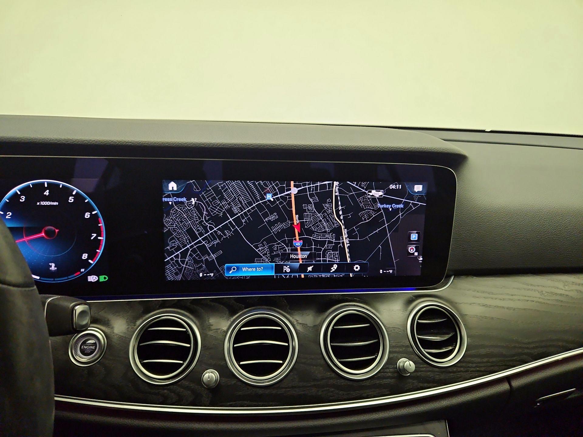 Thumbnail: 2022 Mercedes-Benz E-Class - 13