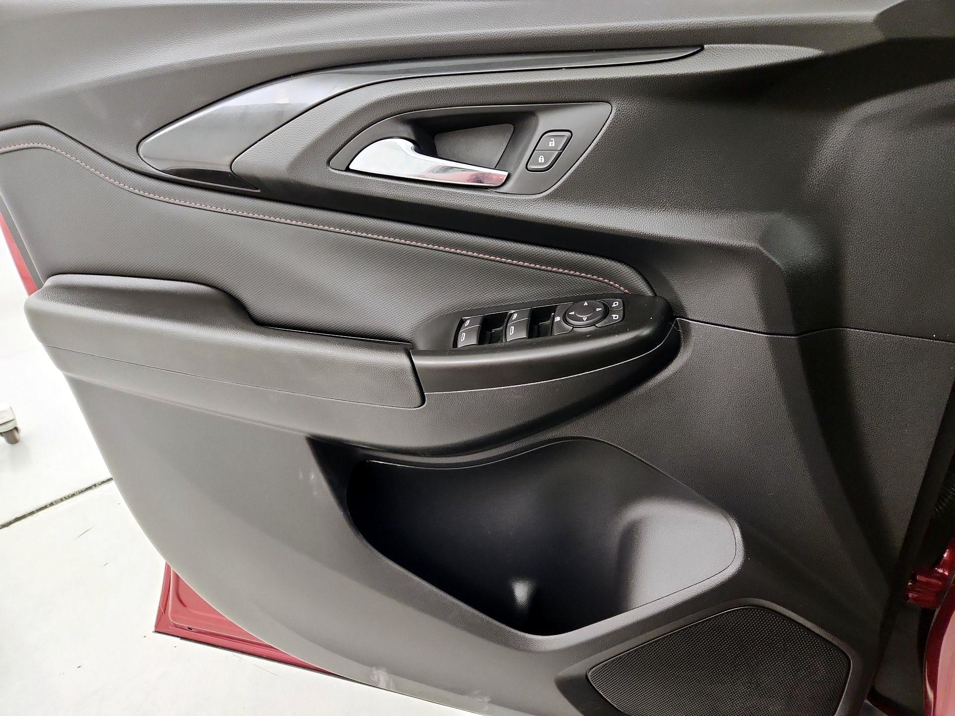 Thumbnail: 2021 Chevrolet TrailBlazer - 12