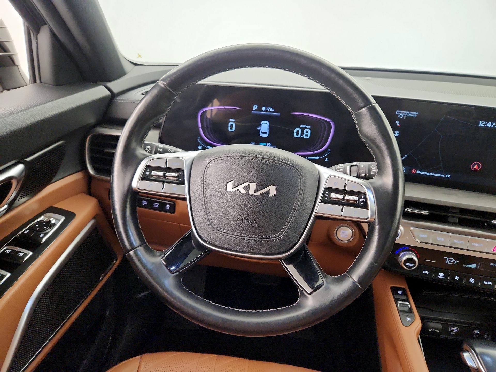 Thumbnail: 2023 Kia Telluride - 10