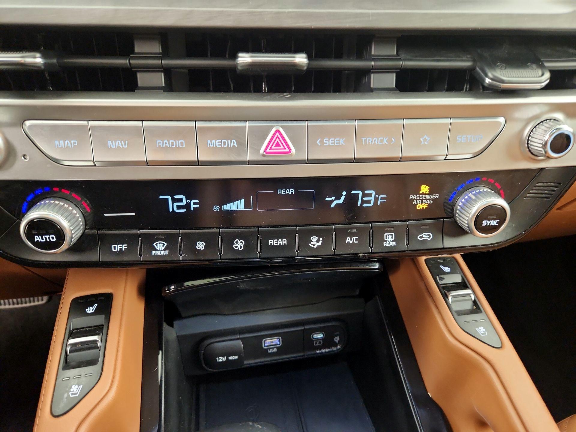 Thumbnail: 2023 Kia Telluride - 17