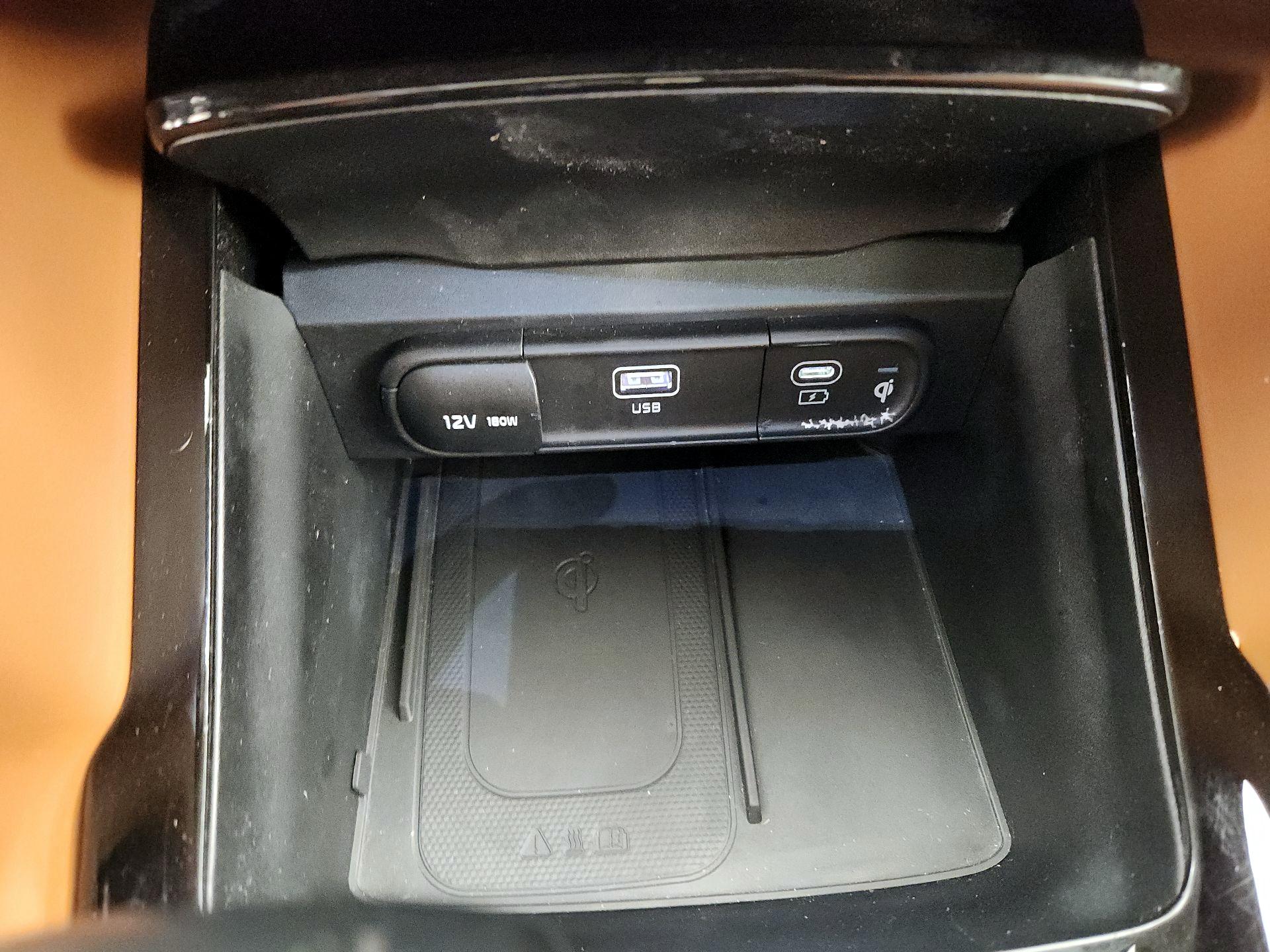 Thumbnail: 2023 Kia Telluride - 19