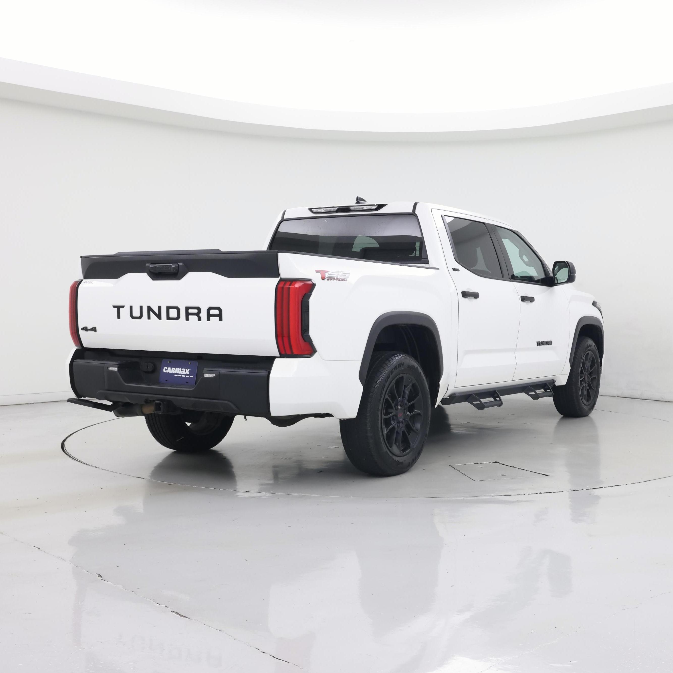 Thumbnail: 2023 Toyota Tundra - 8