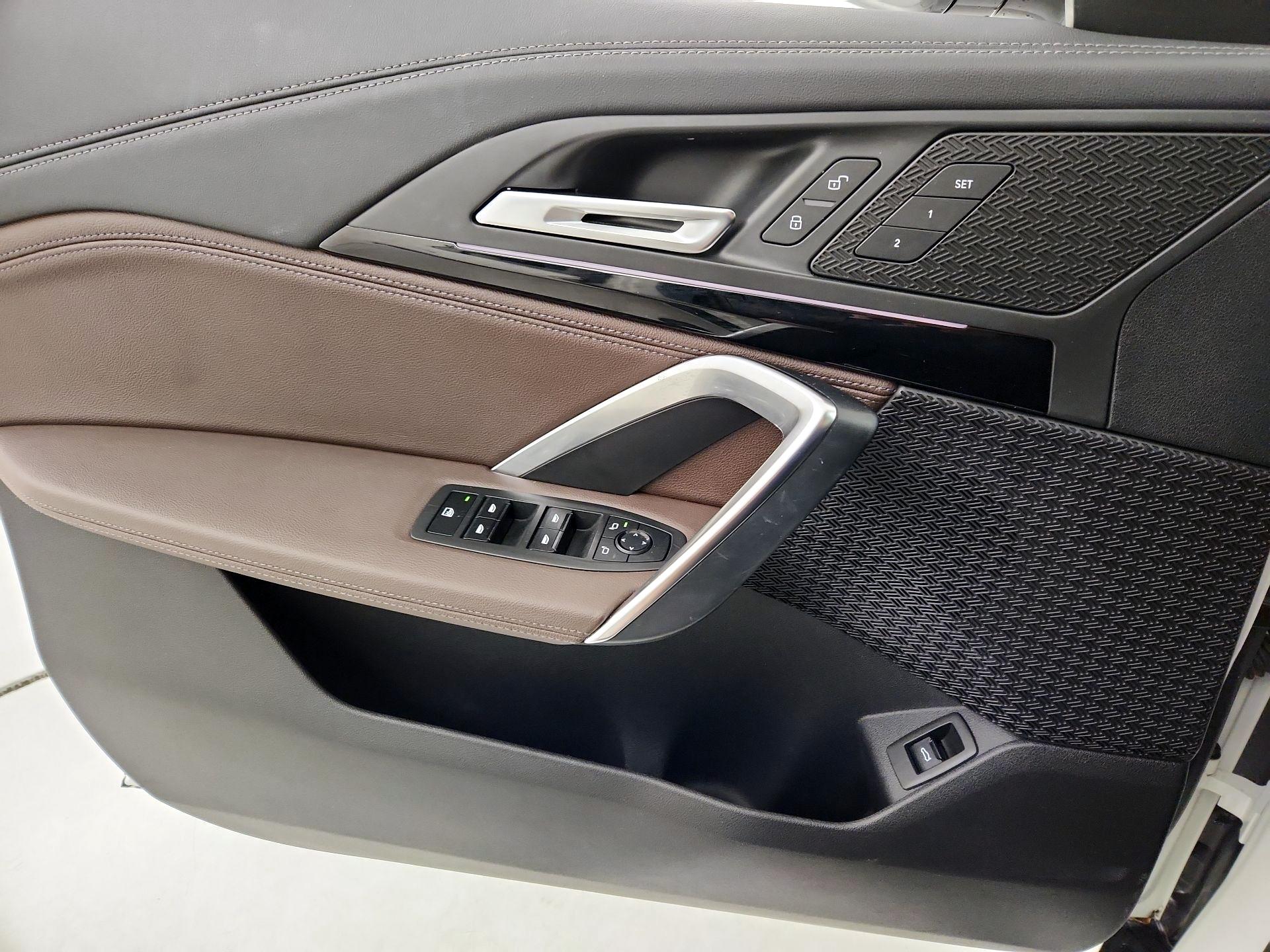 Thumbnail: 2023 BMW X1 - 12