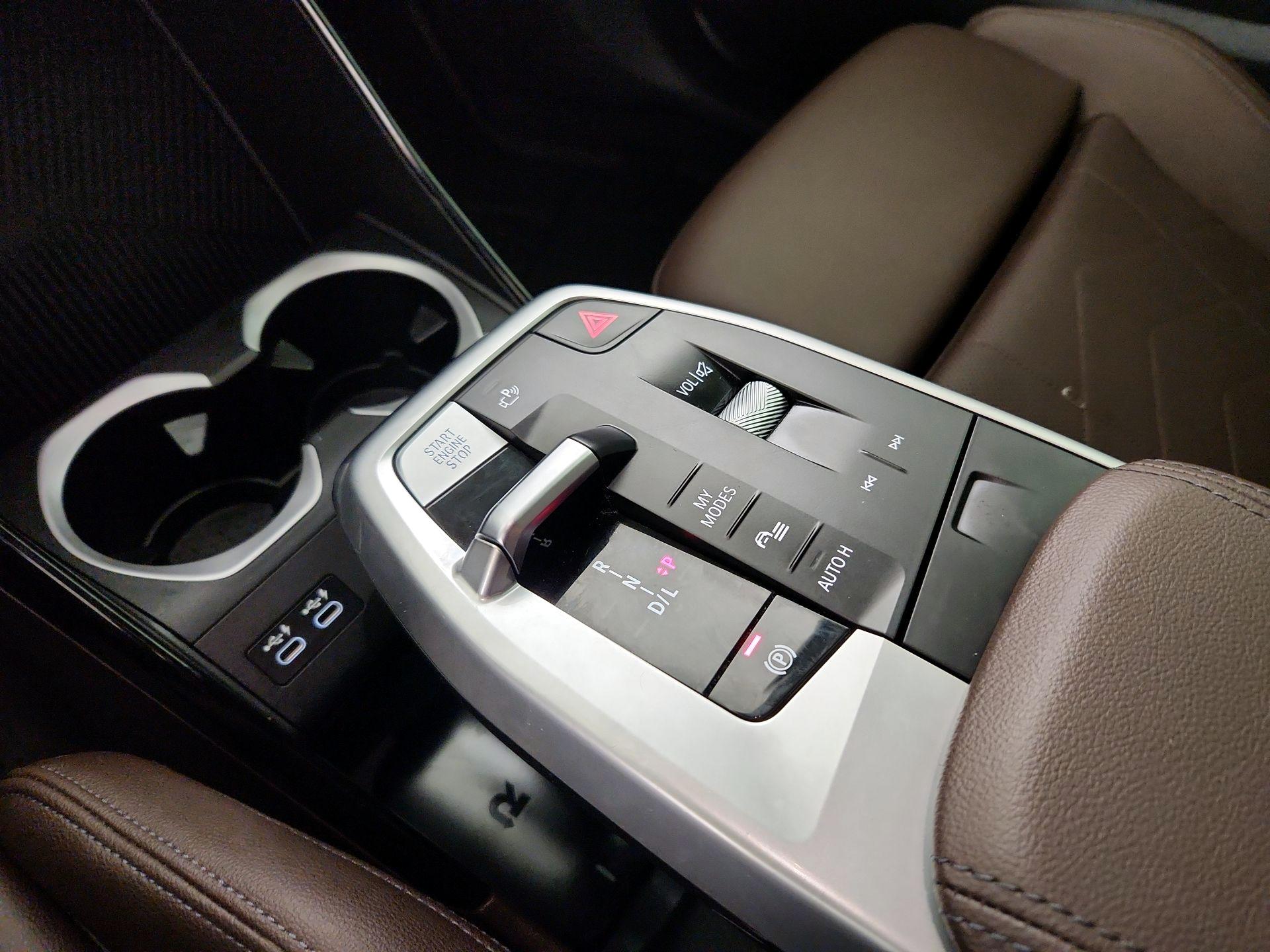 Thumbnail: 2023 BMW X1 - 18