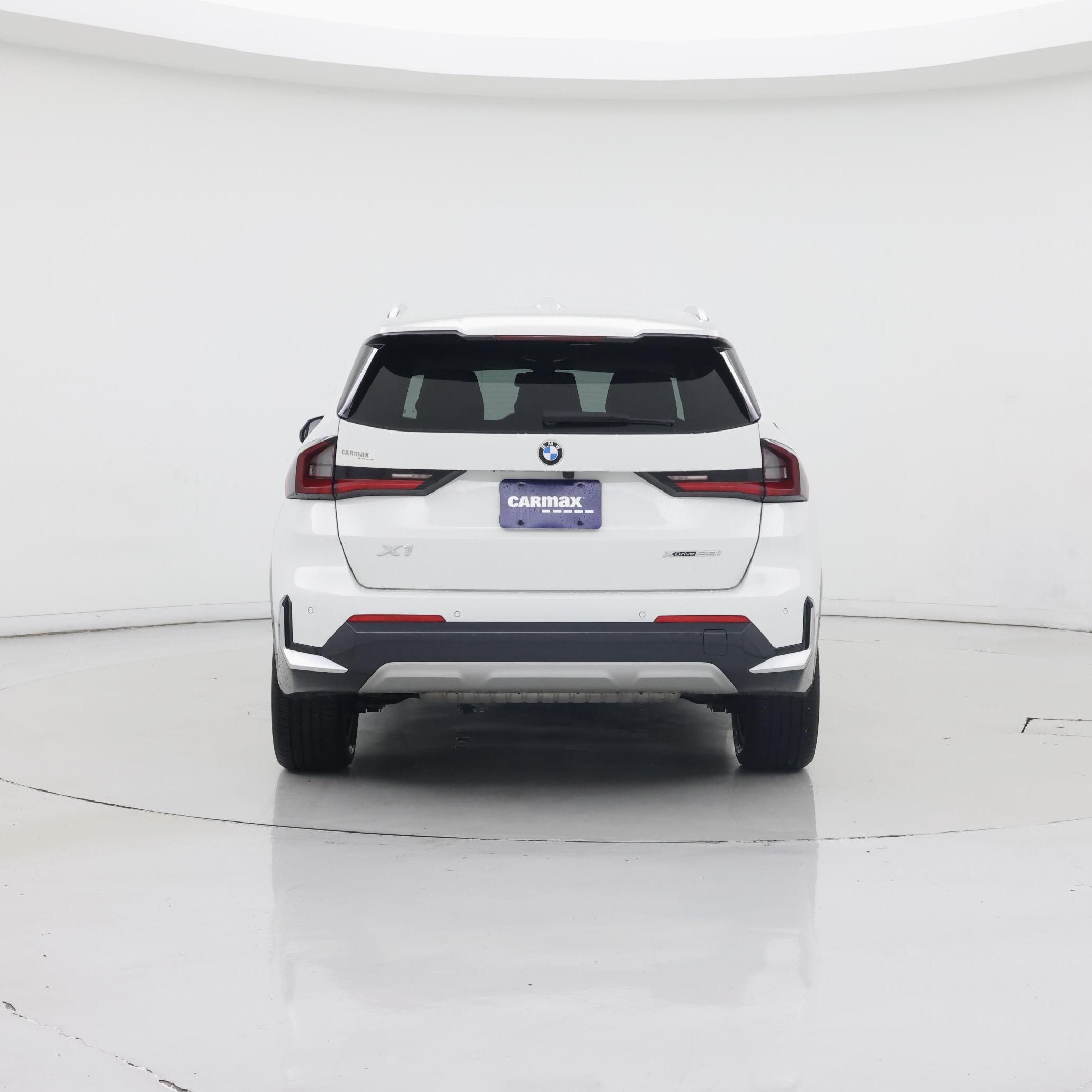 Thumbnail: 2023 BMW X1 - 6