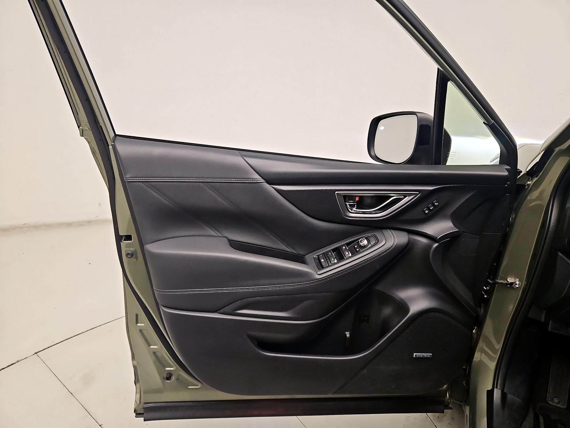 Thumbnail: 2020 Subaru Forester - 12