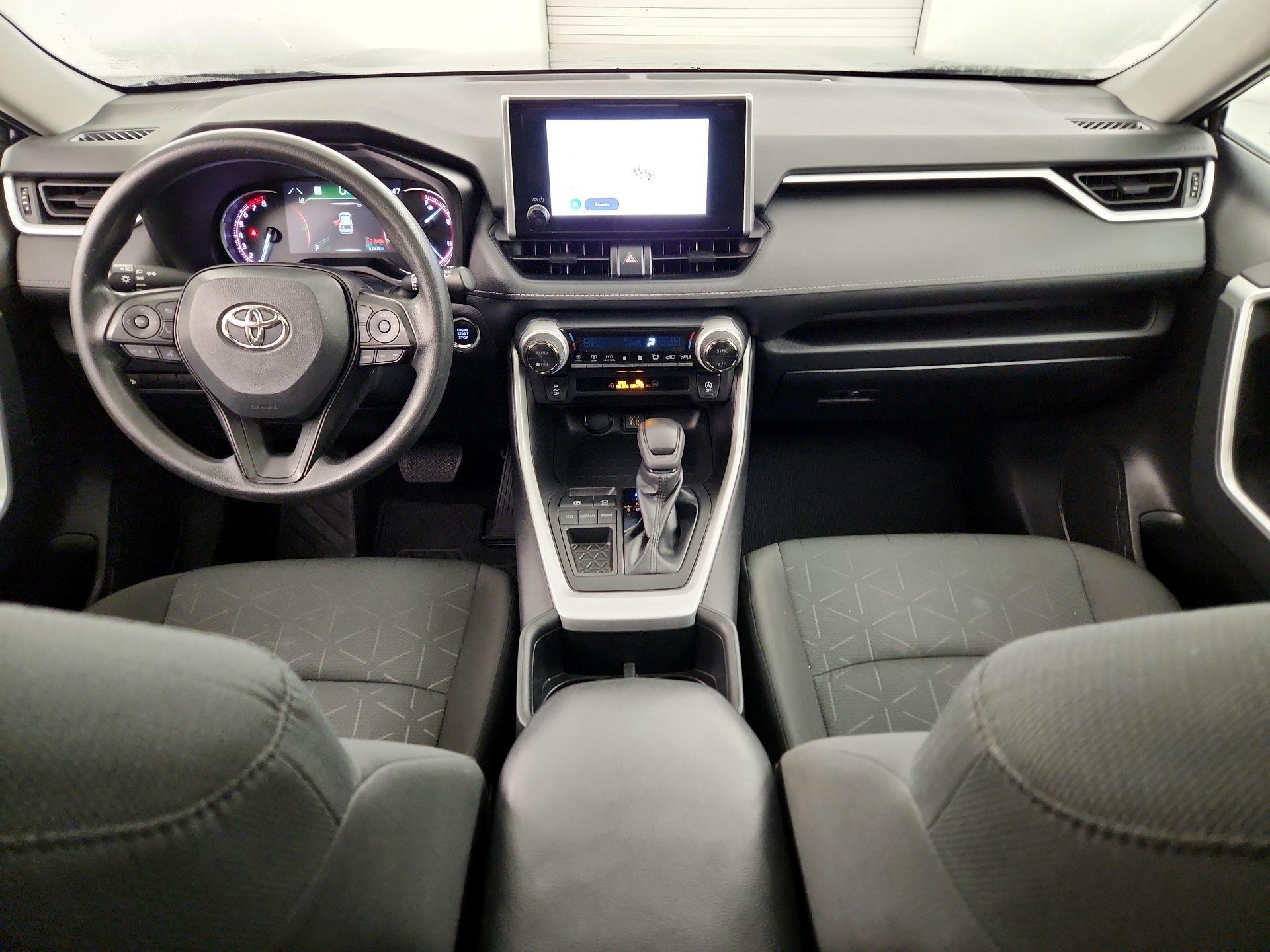 Thumbnail: 2023 Toyota RAV4 - 9