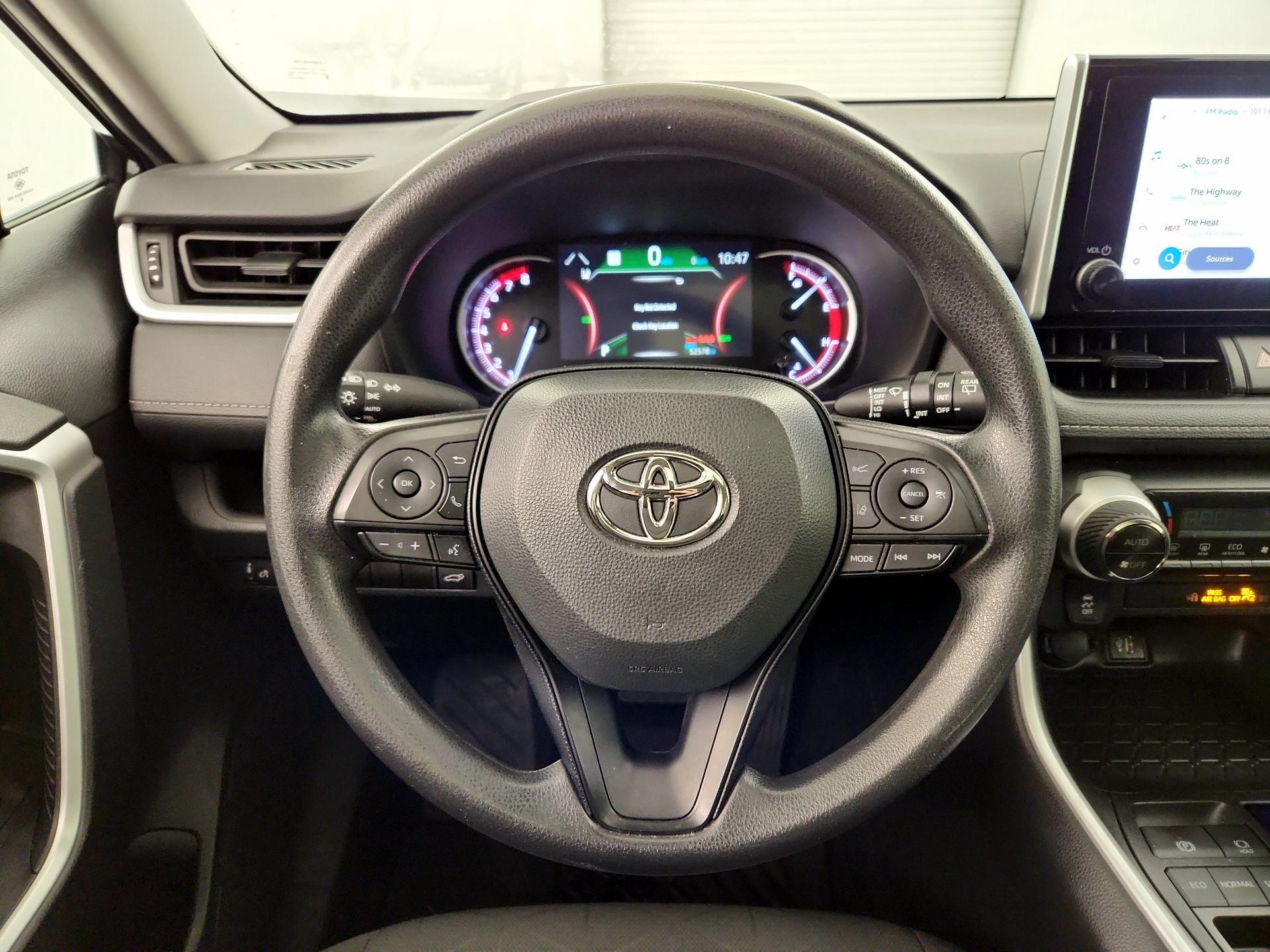 Thumbnail: 2023 Toyota RAV4 - 10